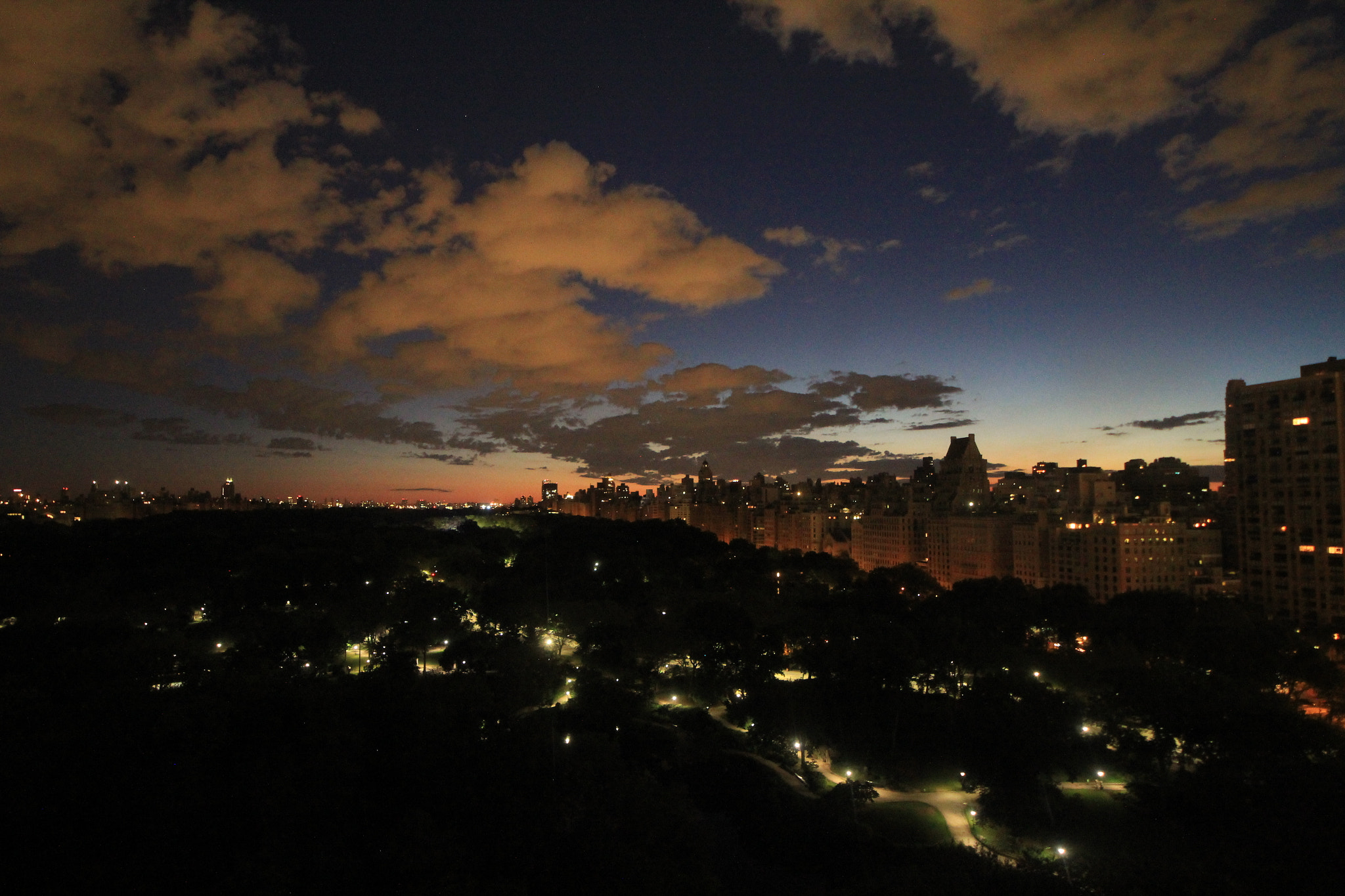 Sigma 8-16mm F4.5-5.6 DC HSM sample photo