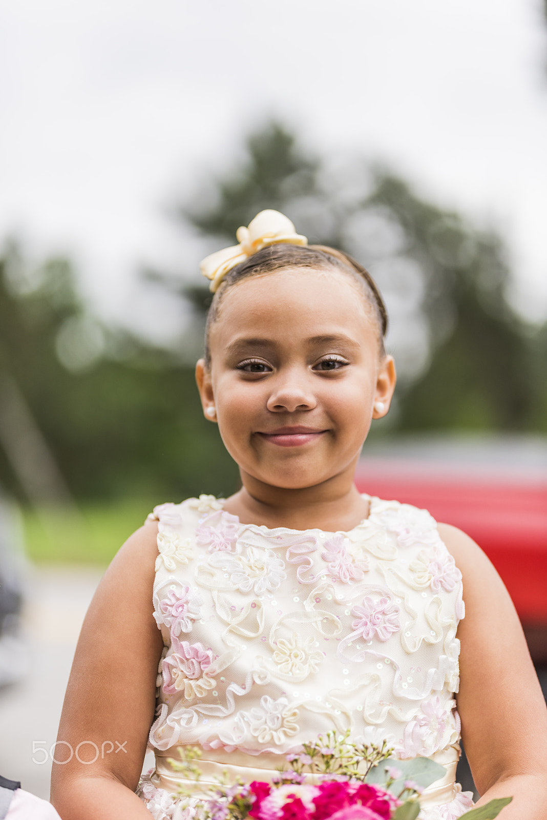 Nikon D810 + Sigma 105mm F2.8 EX DG Macro sample photo. Lovely flower girl photography