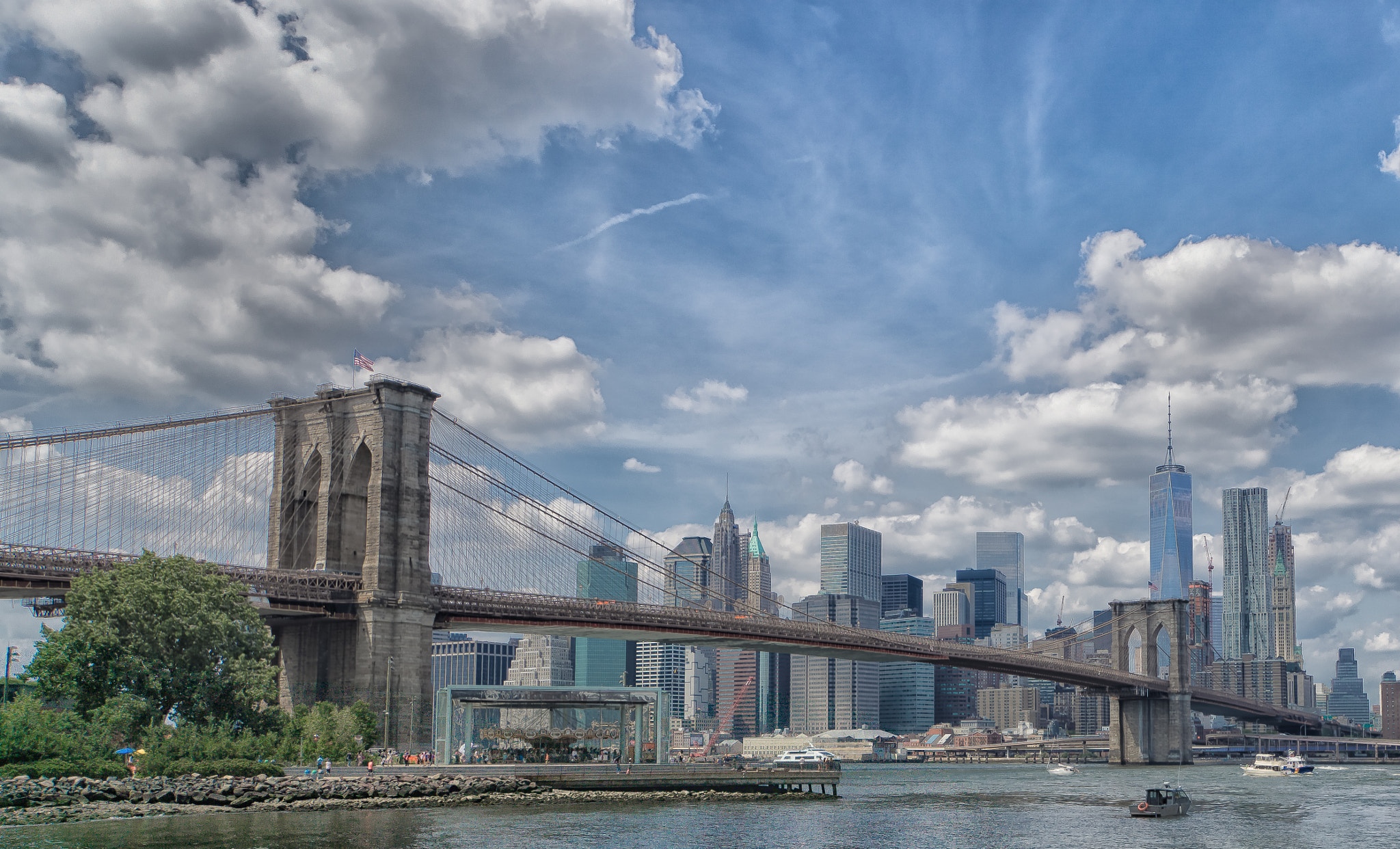 Sony E 18-200mm F3.5-6.3 OSS sample photo. Brooklyn bridge photography
