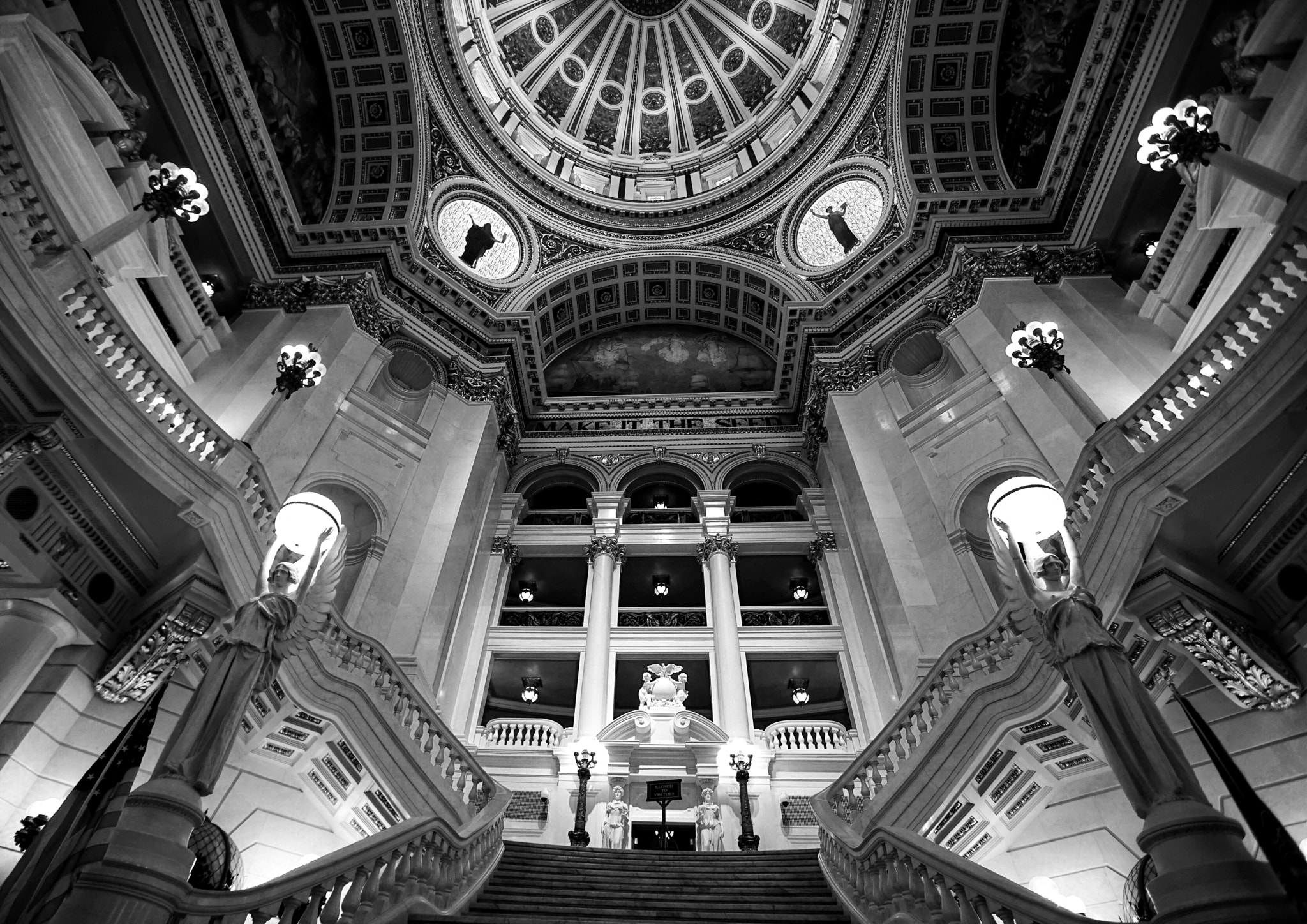 16-35mm F2.8 G SSM II sample photo. The atrium in monochrome. photography
