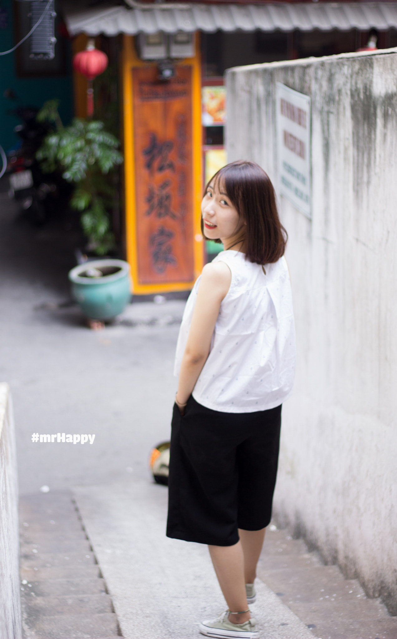 Canon EOS 600D (Rebel EOS T3i / EOS Kiss X5) sample photo. Hoa kiều photography