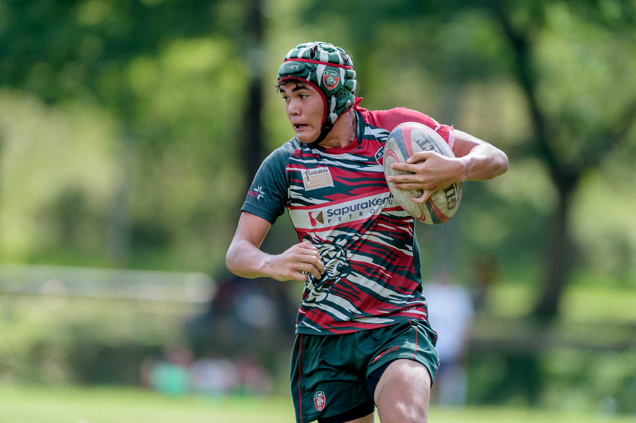 Nikon AF-S Nikkor 300mm F2.8G ED-IF VR sample photo. Kl saracens and kl tigers club challenge photography
