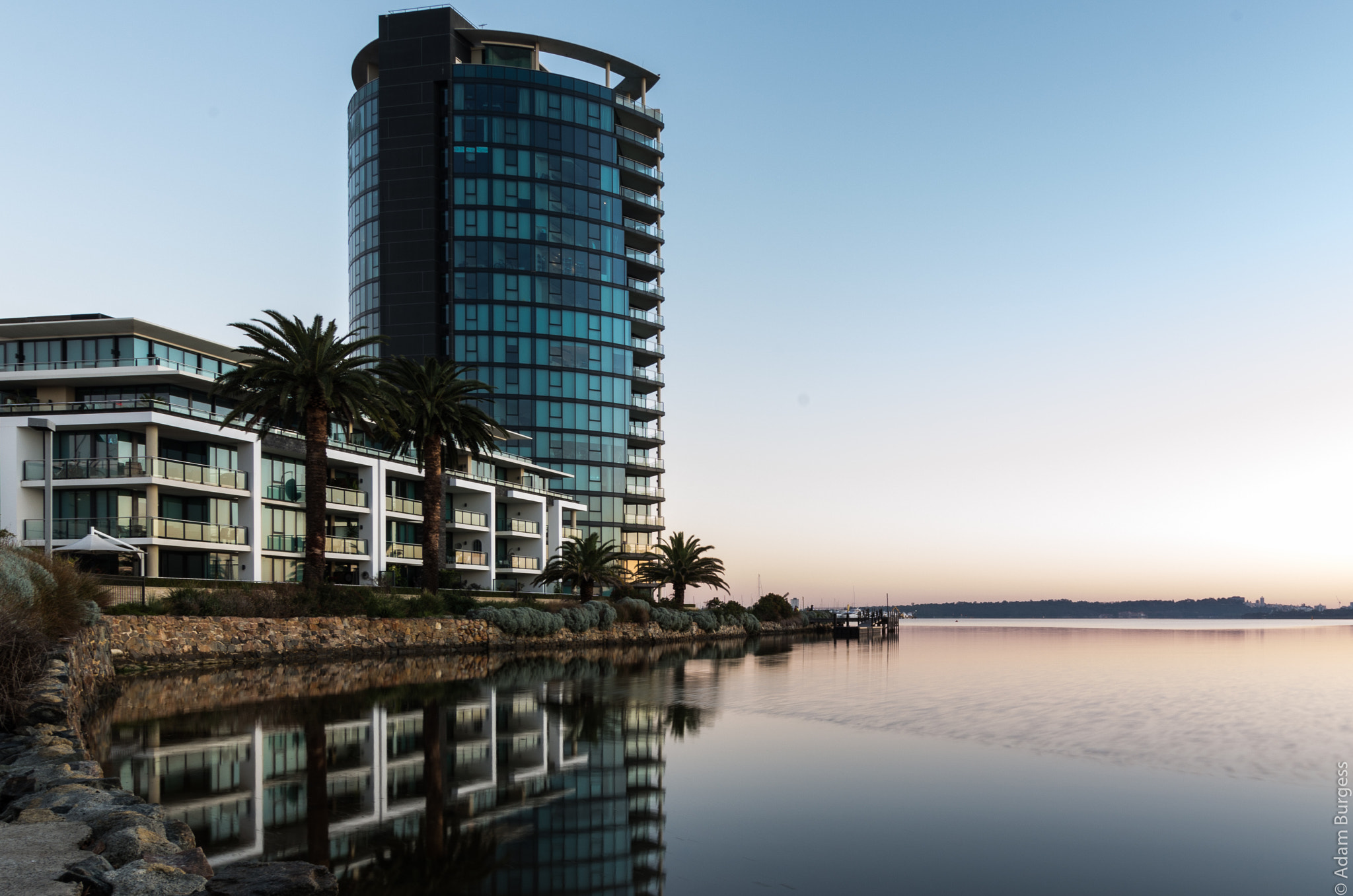 Sigma 10-20mm F3.5 EX DC HSM sample photo. Sunrise on the swan photography