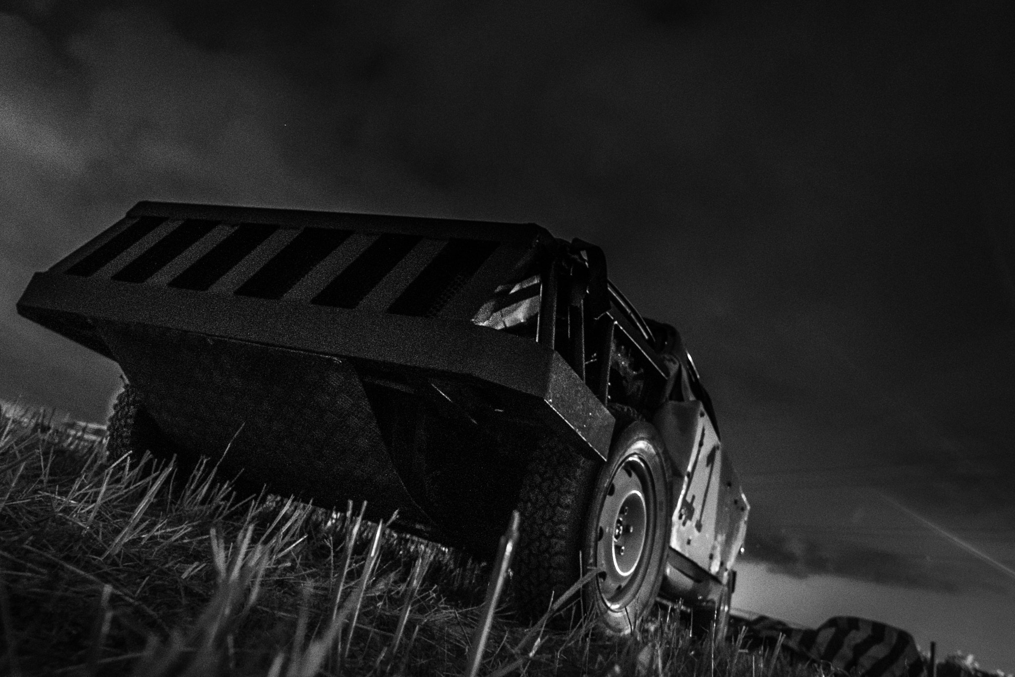 Fujifilm X-T1 + ZEISS Touit 12mm F2.8 sample photo. Carnage: before the storm photography