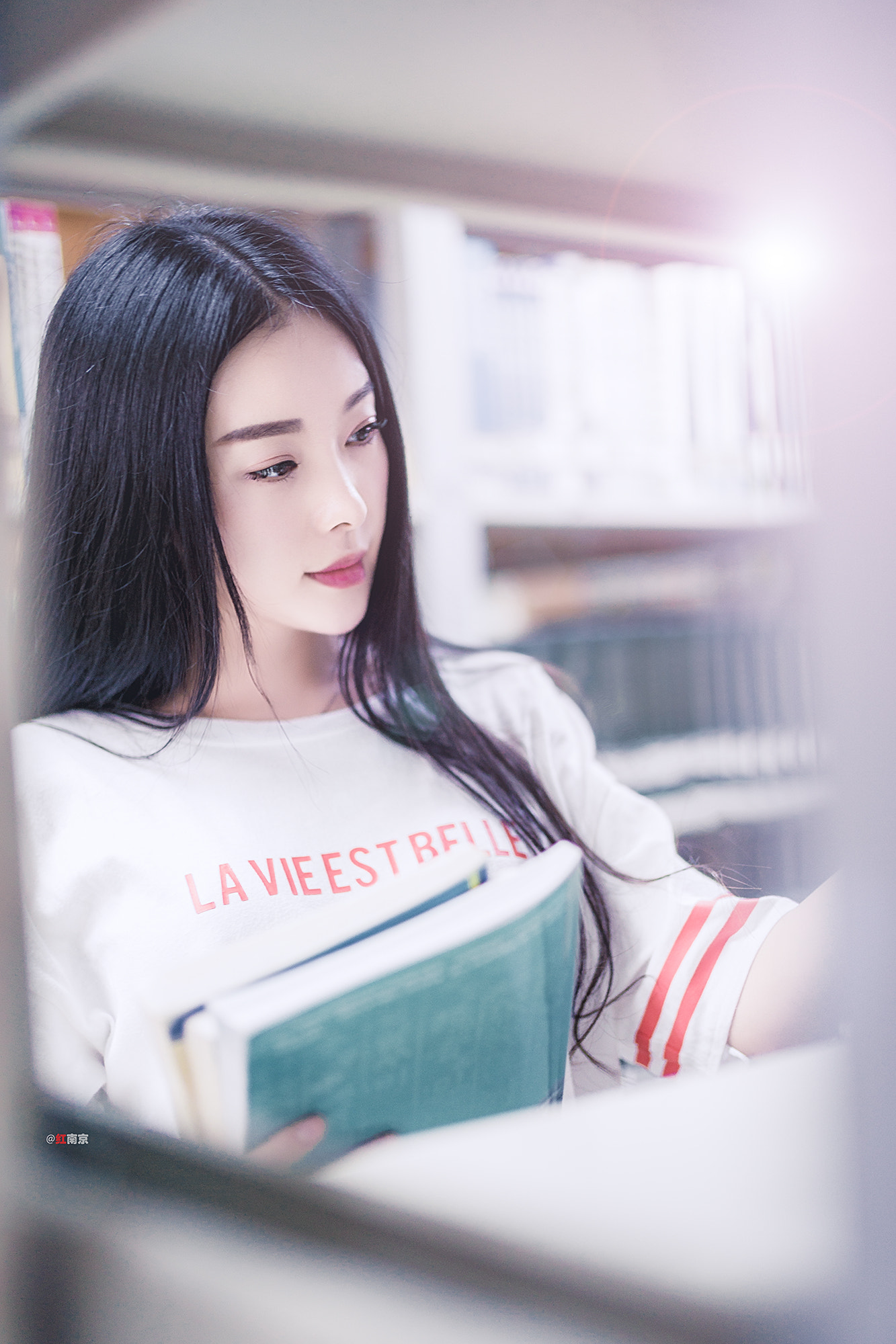 Sony Planar T* 50mm F1.4 ZA SSM sample photo. My favorite girl photography