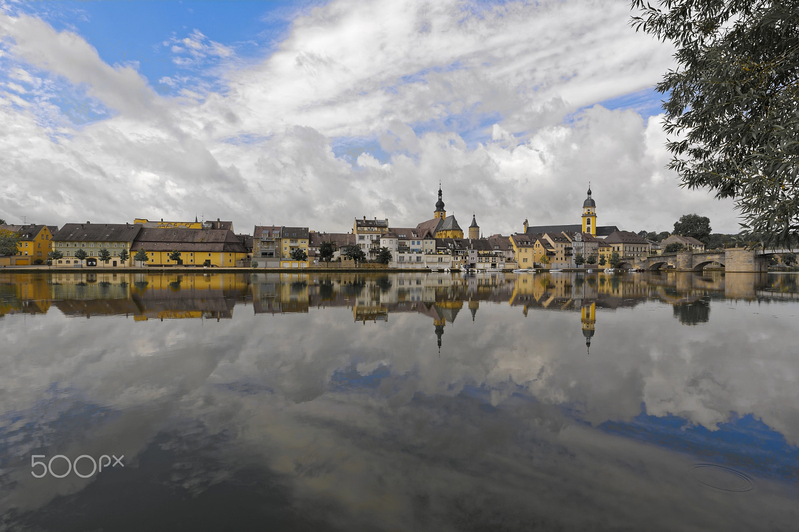 Sigma 12-24mm F4.5-5.6 II DG HSM sample photo. Blue, yellow and clouds! photography