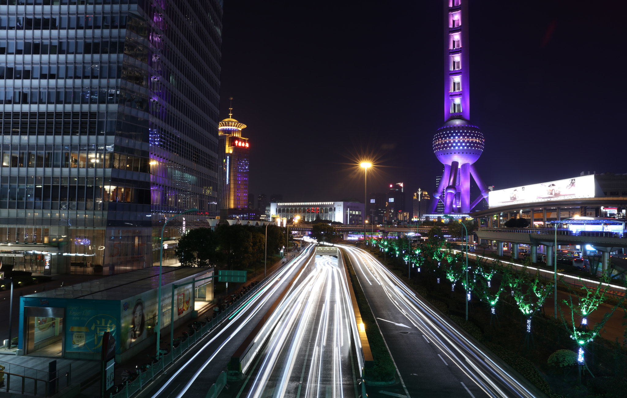 Canon EF 24-70mm F2.8L II USM sample photo. 延安路隧道东出口 photography