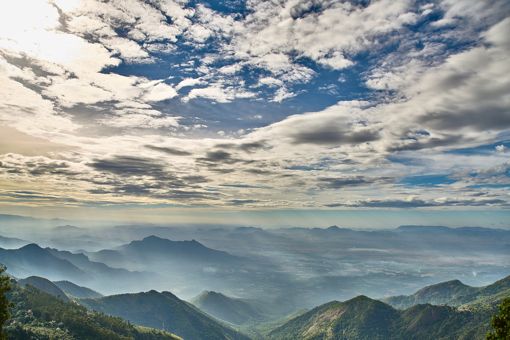 24-105mm F4 OSS sample photo. View from kodaikanal photography