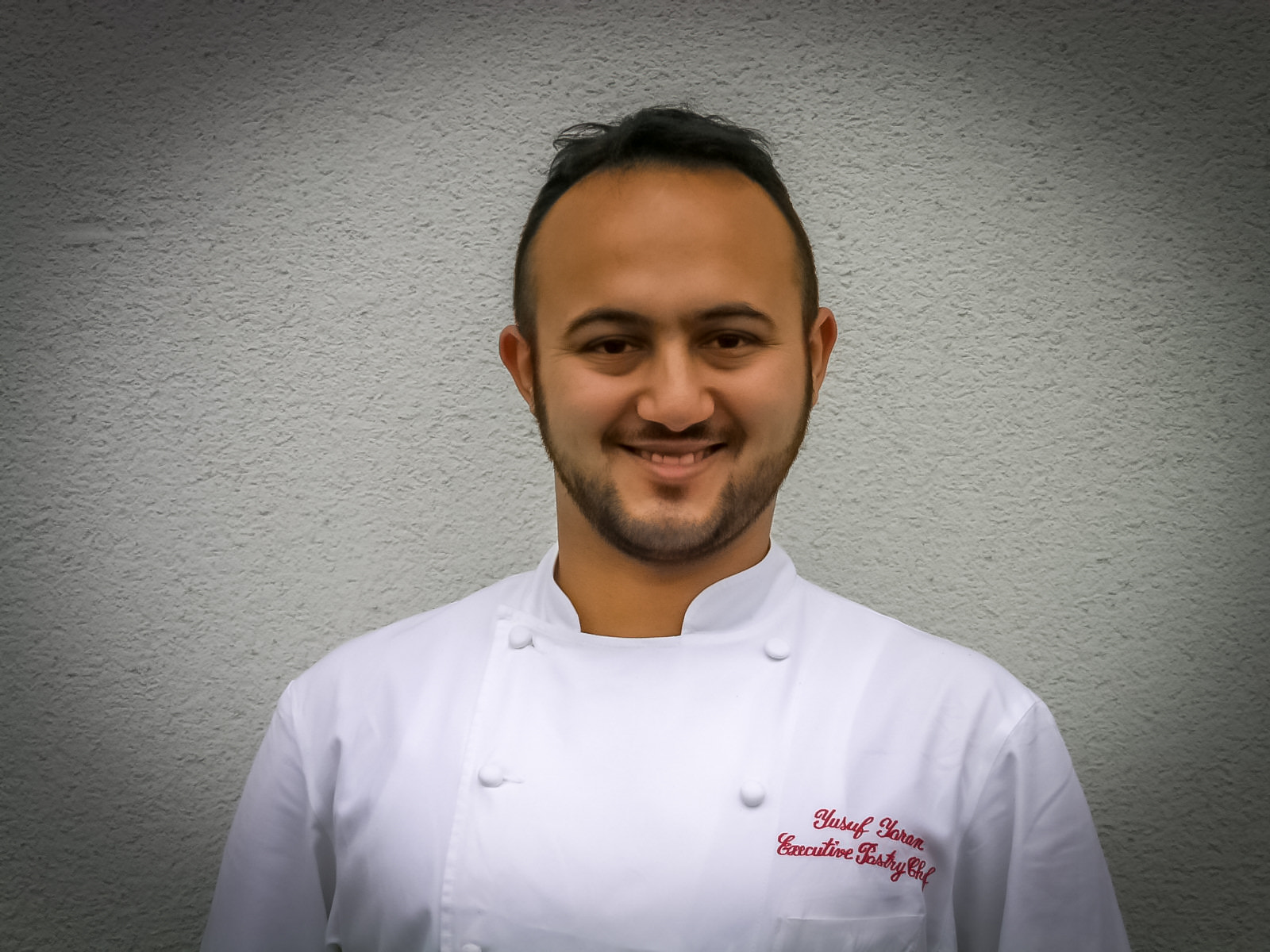 KONICA MINOLTA DiMAGE F300 sample photo. Chef photography