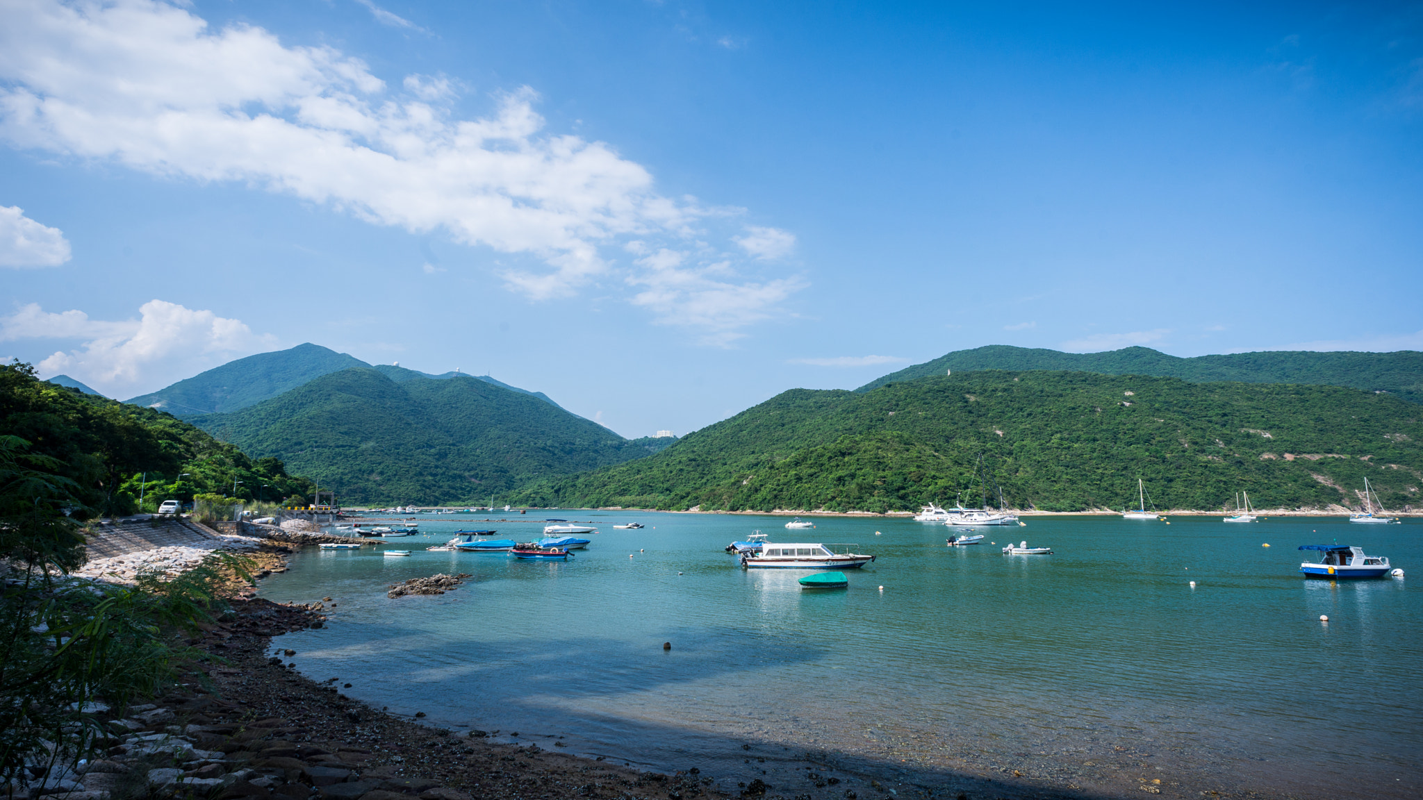 Nikon D610 + Nikon AF Nikkor 20mm F2.8D sample photo. Tai tam bay photography