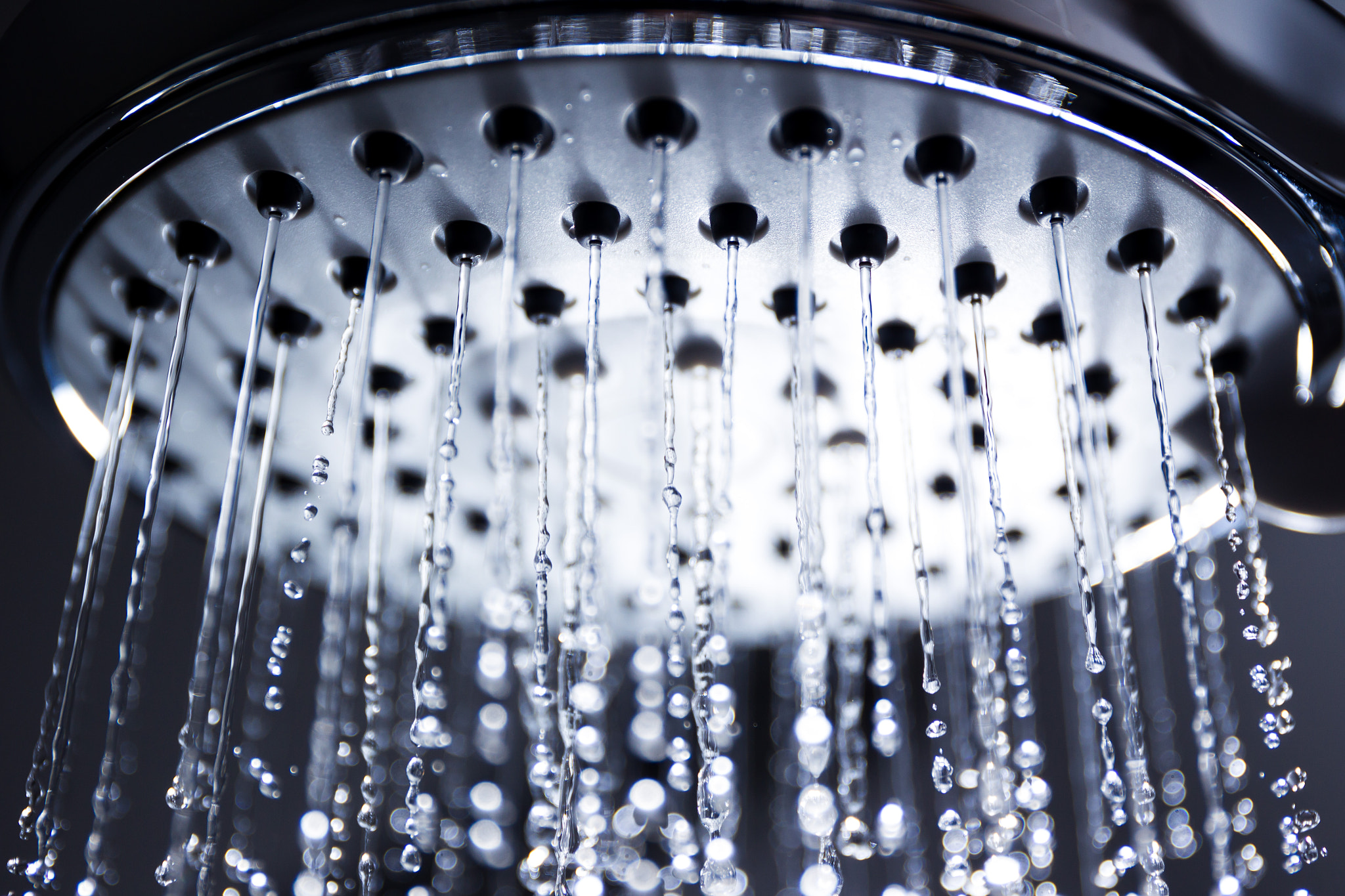 Canon EOS-1D Mark IV sample photo. Take a shower photography
