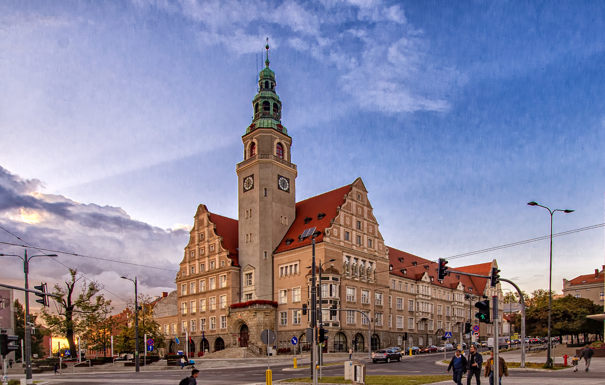 Nikon D610 + Sigma 10-20mm F3.5 EX DC HSM sample photo. Town hall photography