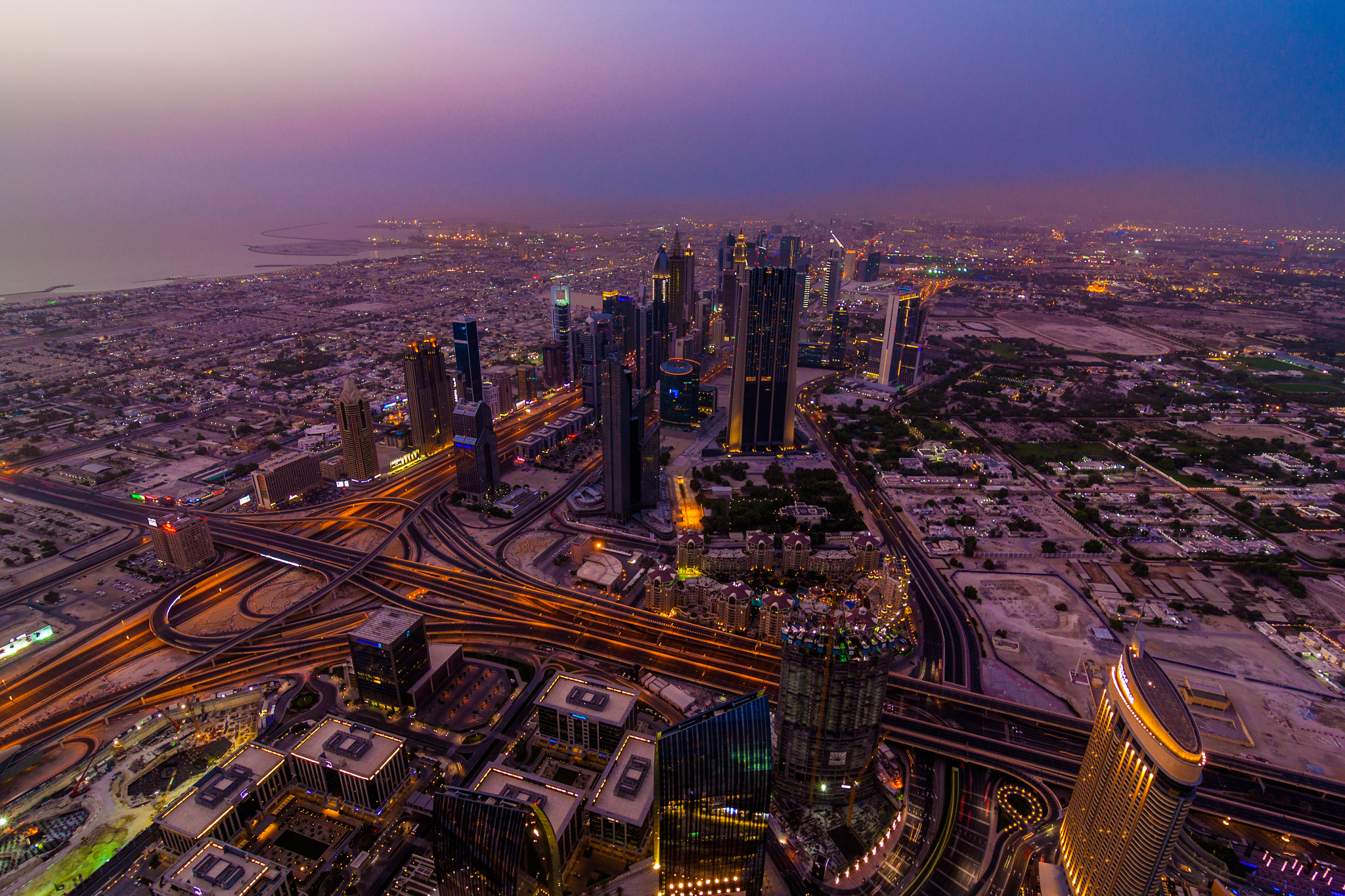 Canon EOS 500D (EOS Rebel T1i / EOS Kiss X3) sample photo. View over dubai in the evening photography