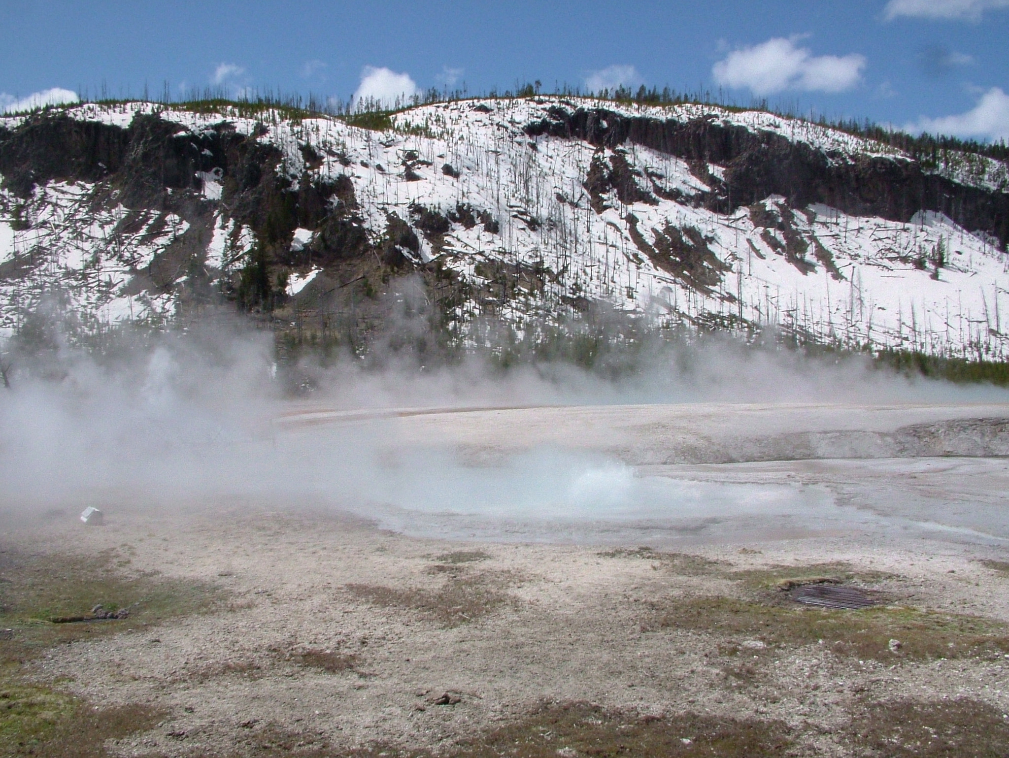 Fujifilm FinePix S20Pro sample photo. Yellowstone usa photography