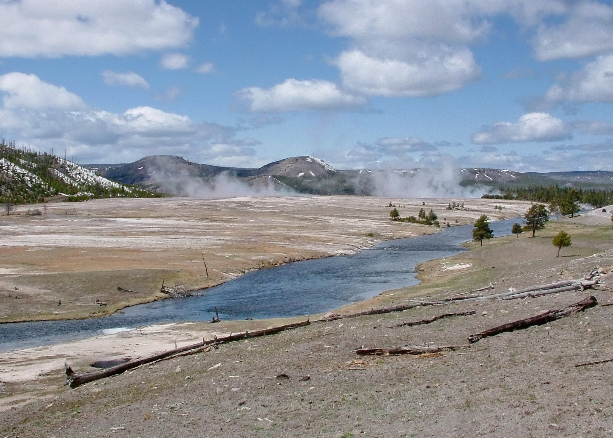 Fujifilm FinePix S20Pro sample photo. Yellowstone usa photography