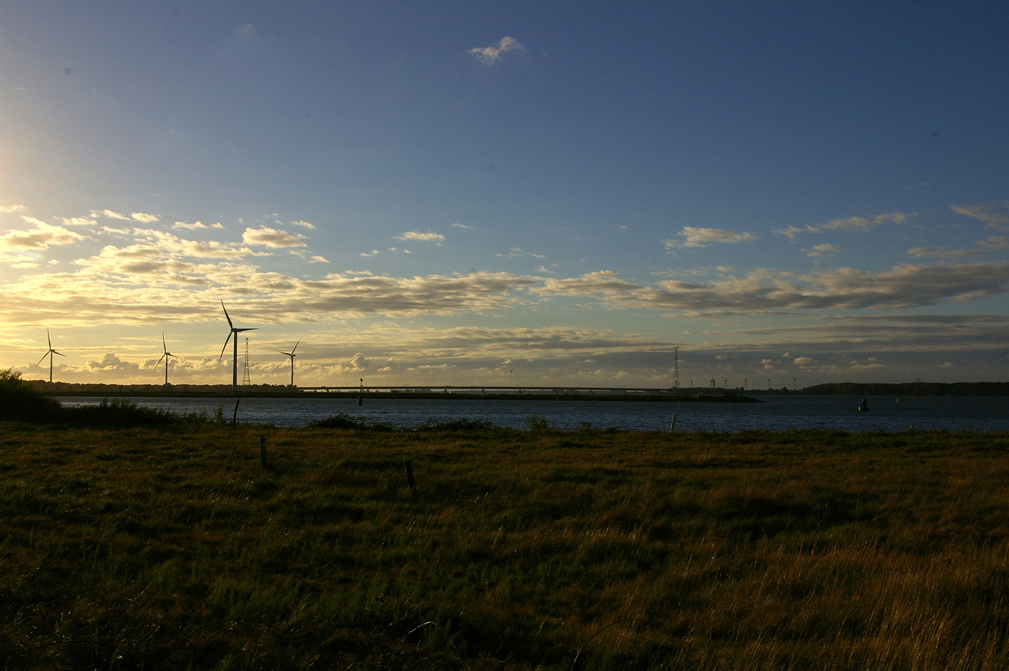 Pentax *ist DL sample photo. Willemstad - sky photography