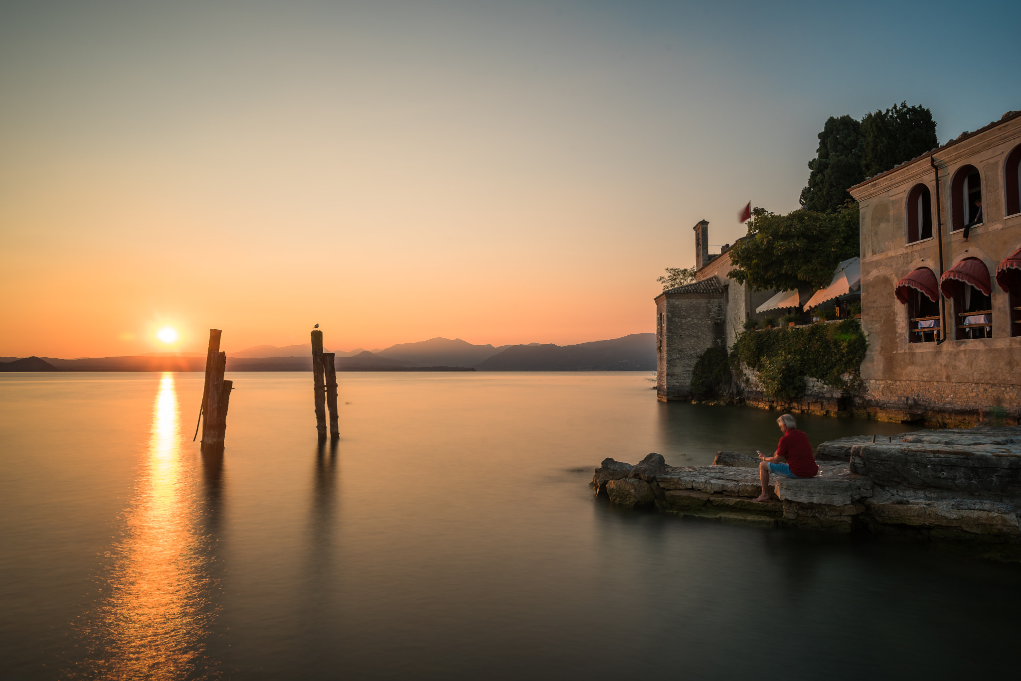 Nikon D750 + AF Nikkor 24mm f/2.8 sample photo. Waiting to sunset photography