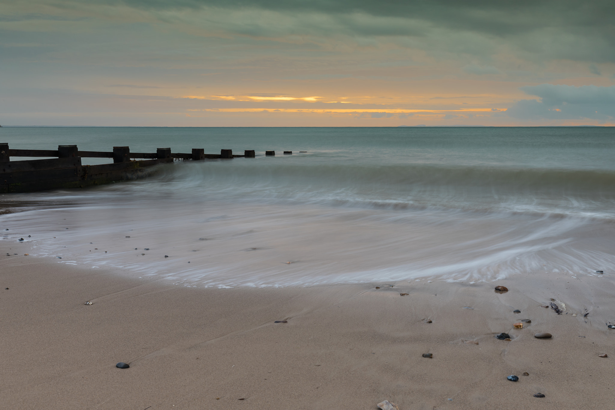 Canon EF 16-35mm F4L IS USM sample photo. Swanage beach photography