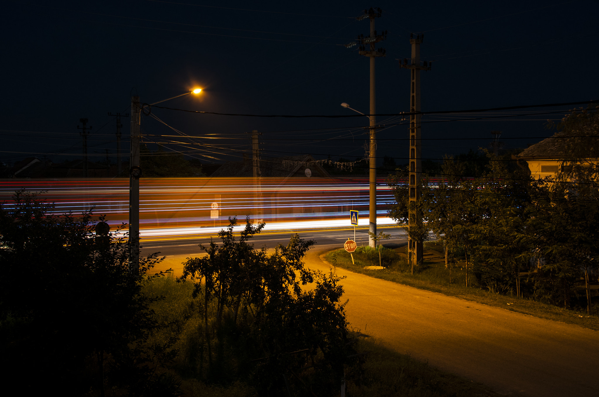 Sigma 18-250mm F3.5-6.3 DC OS HSM sample photo. Traffic flow at nadlac photography