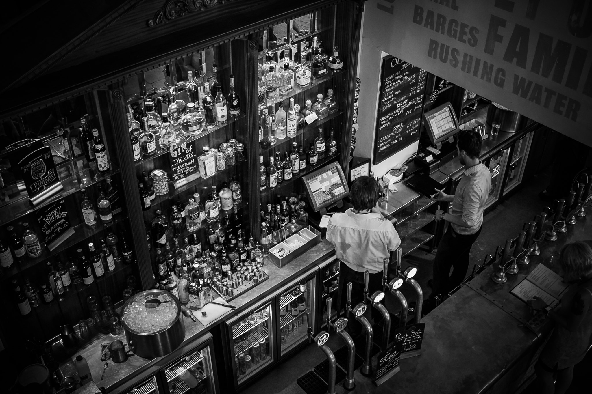 Canon EF-S 24mm F2.8 STM sample photo. The bar photography