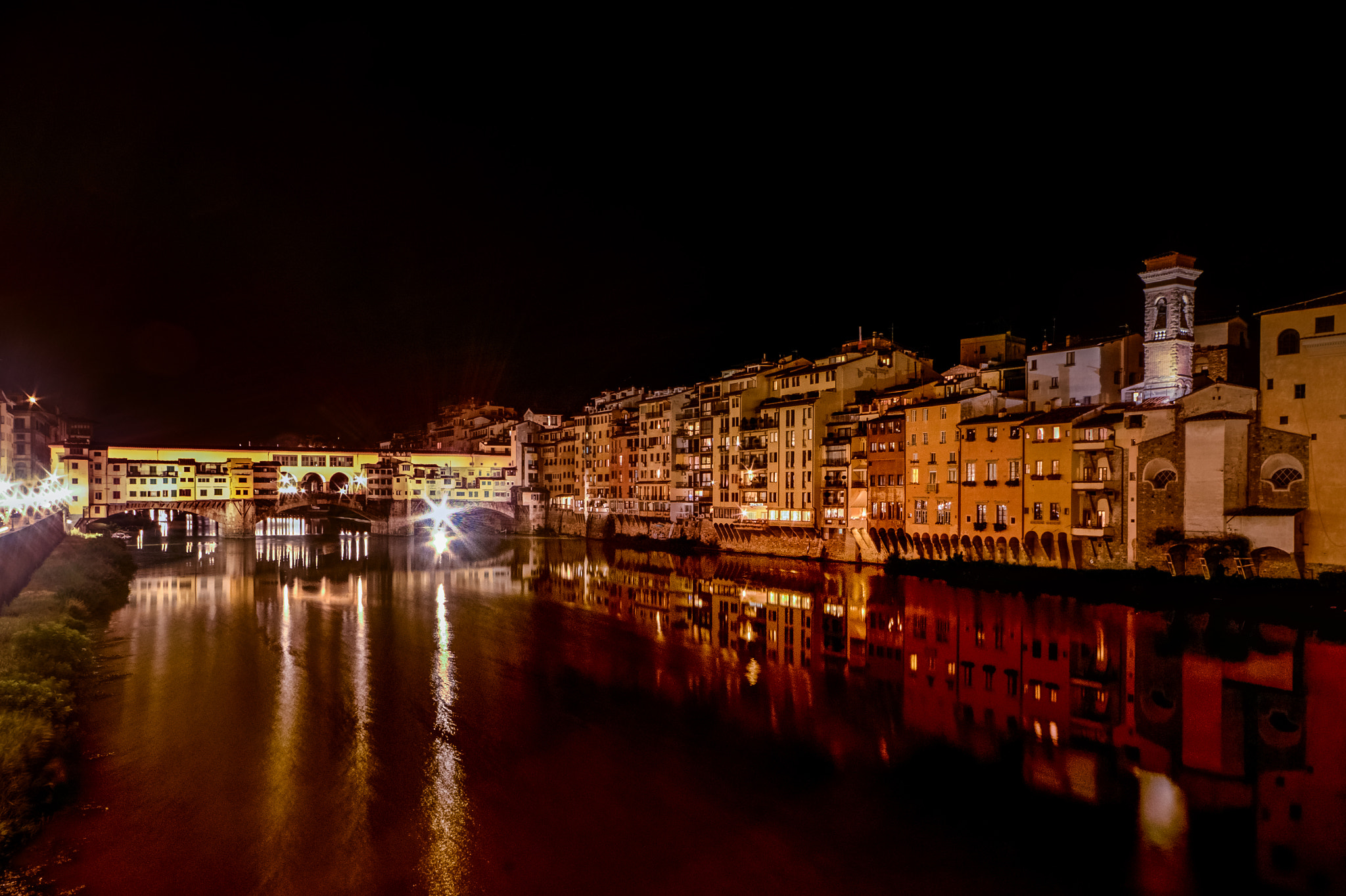 Canon EOS 500D (EOS Rebel T1i / EOS Kiss X3) + Sigma 10-20mm F4-5.6 EX DC HSM sample photo. Ponte vecchio #1 - night photography