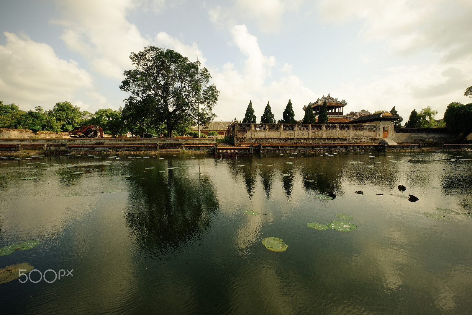 Fujifilm XF 10-24mm F4 R OIS sample photo. Green citadel photography