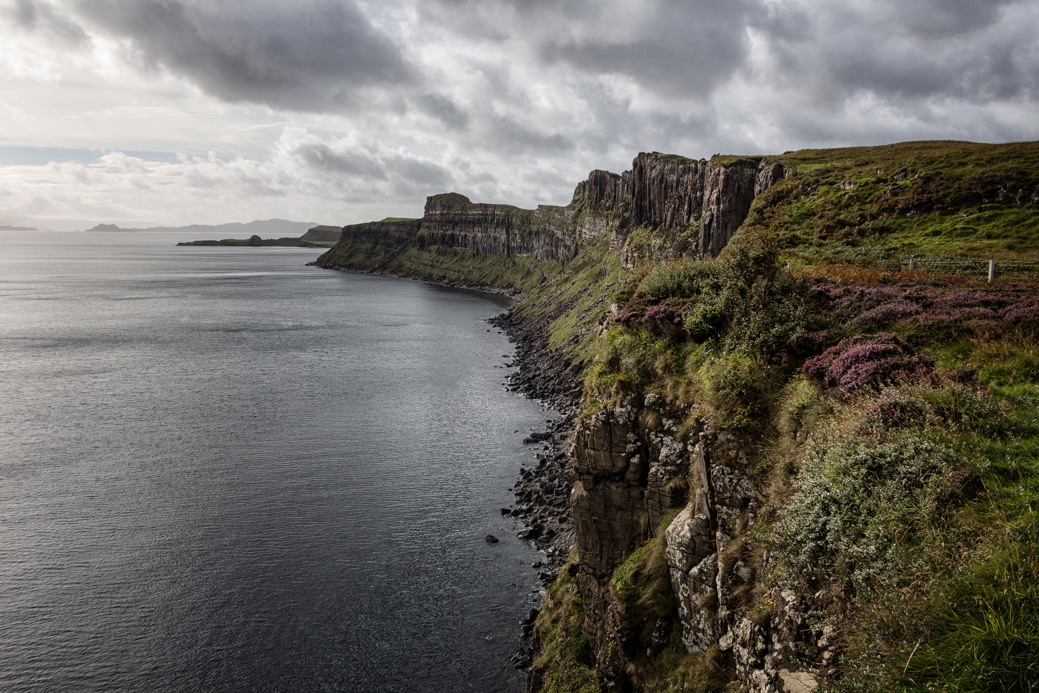 Canon EF-S 10-22mm F3.5-4.5 USM sample photo. Valtos isle of skye photography