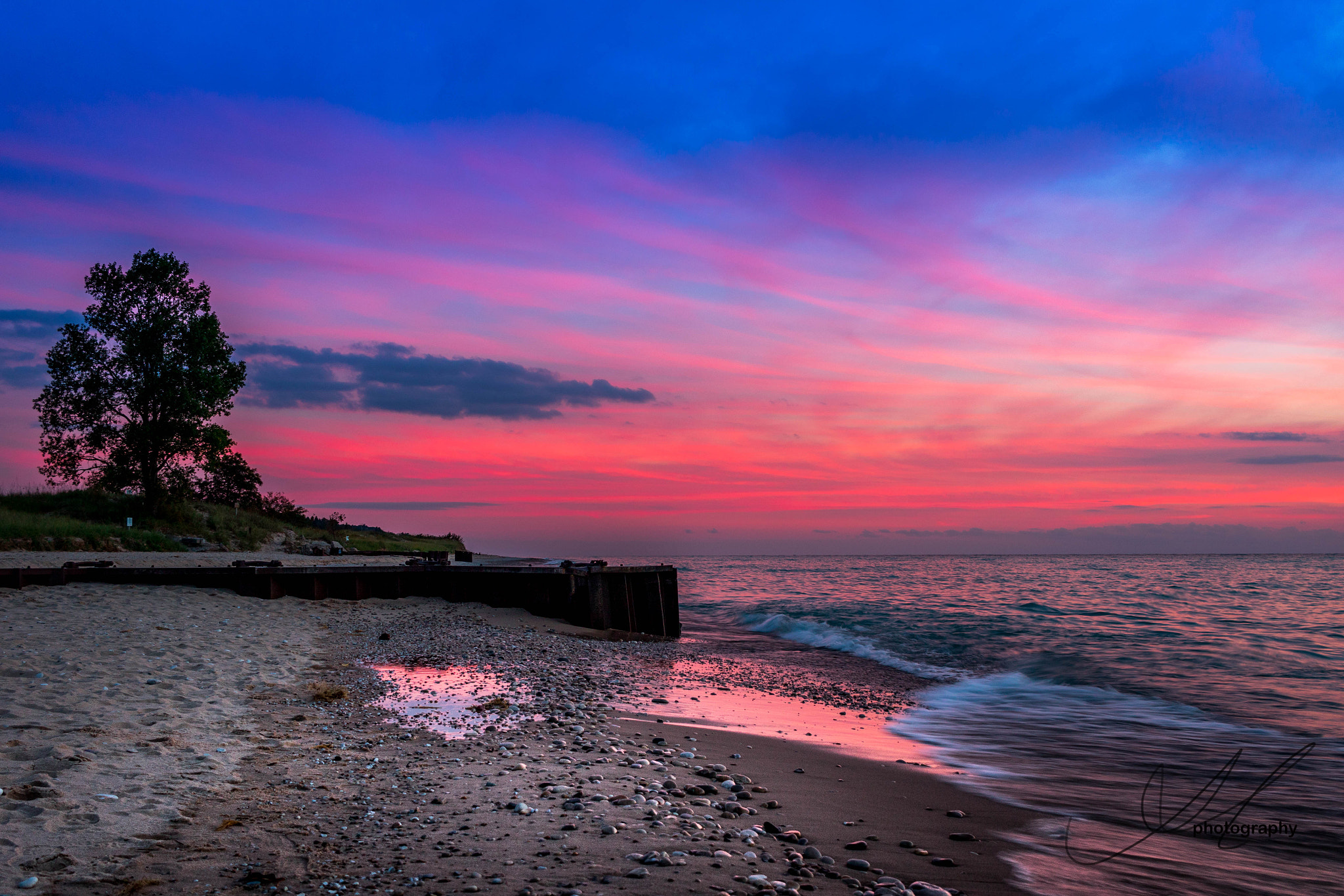 Canon EF-S 24mm F2.8 STM sample photo. Sunset photography
