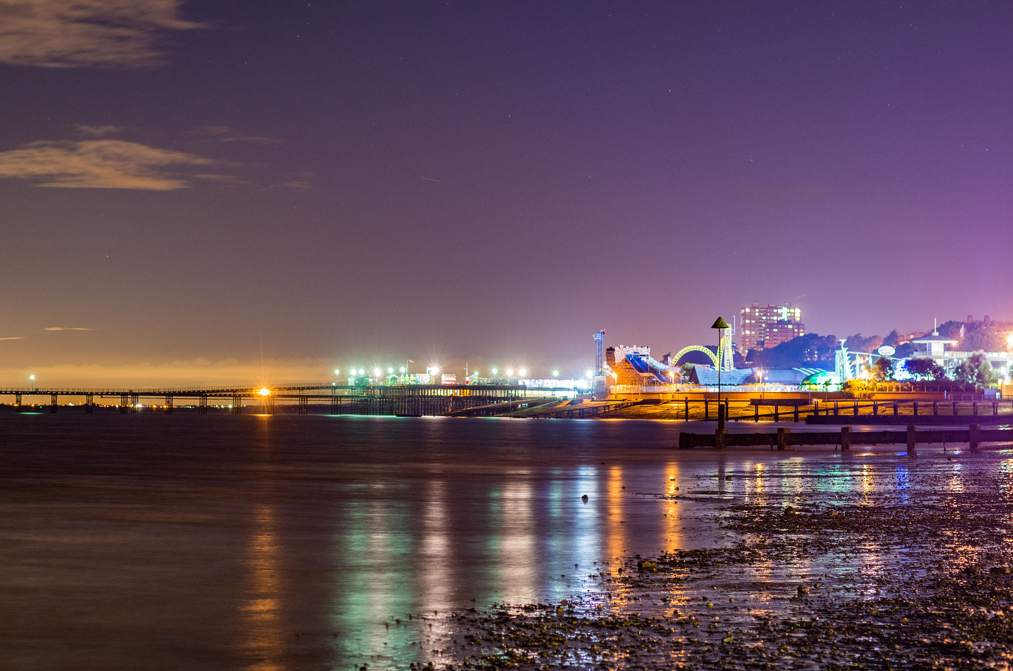 Pentax K-30 + Pentax smc DA 50mm F1.8 sample photo. Southend seascape #6 photography