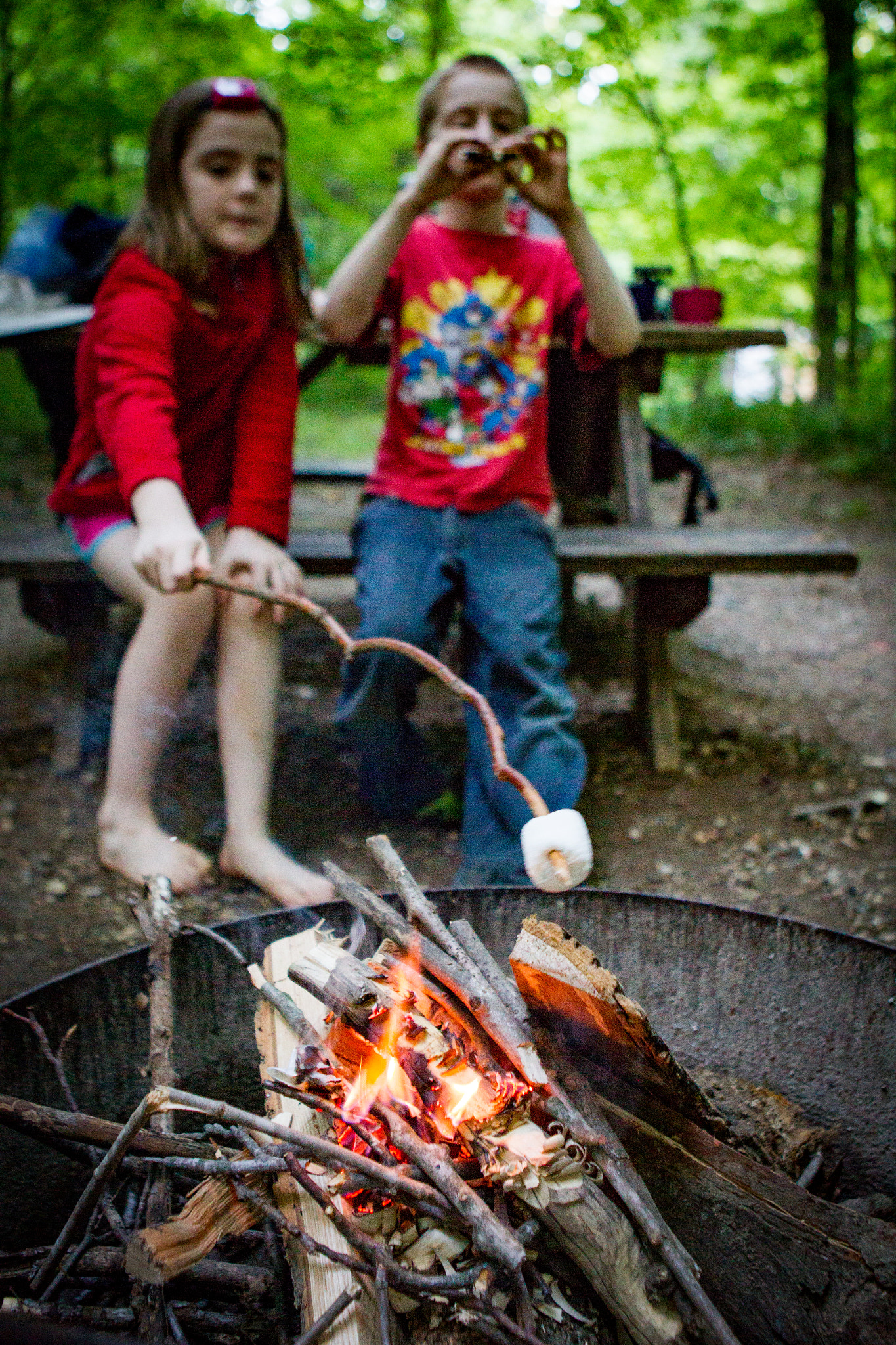 Canon EOS-1D Mark IV sample photo. Kids camping photography