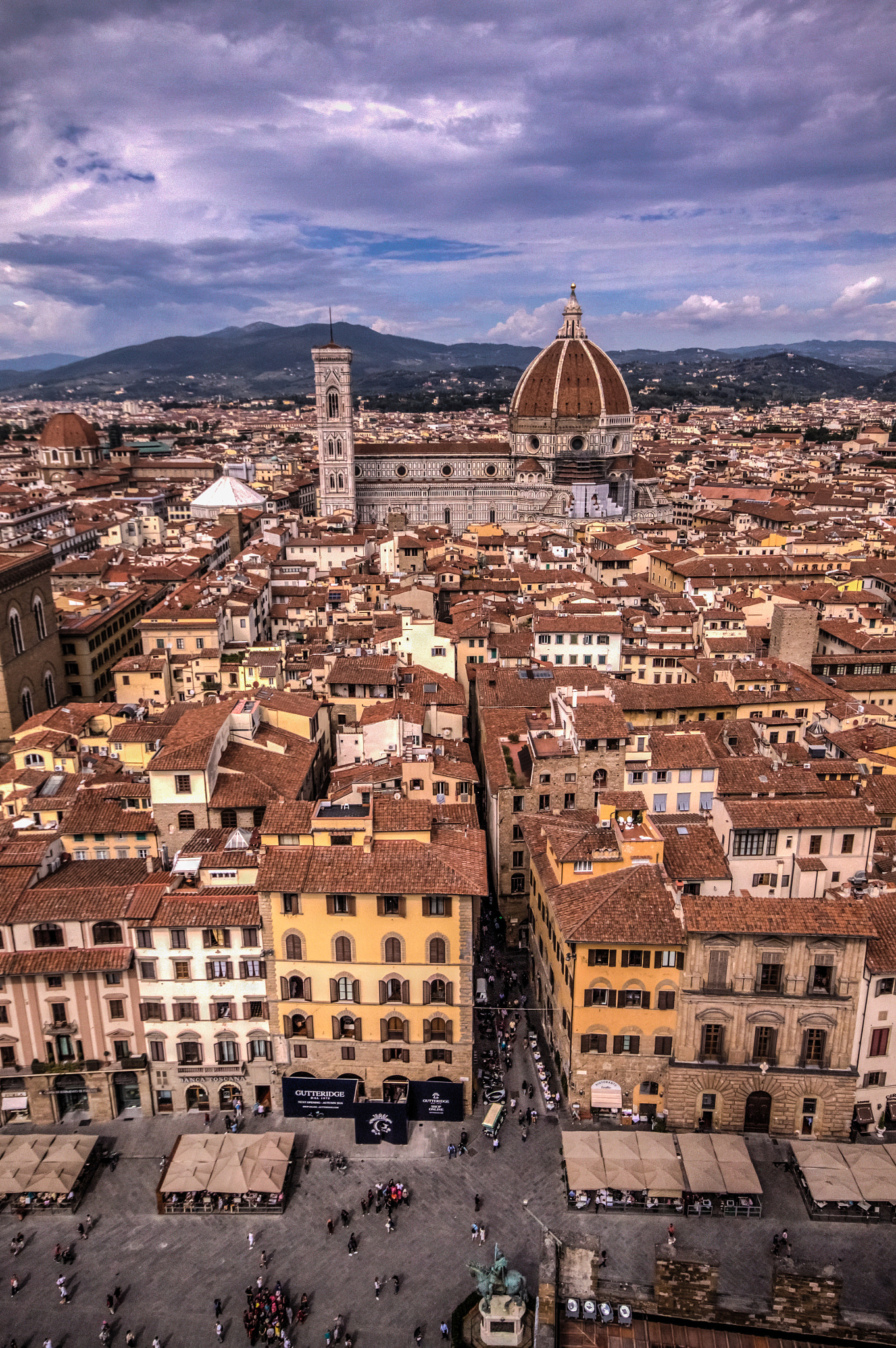 Canon EOS 500D (EOS Rebel T1i / EOS Kiss X3) + Sigma 10-20mm F4-5.6 EX DC HSM sample photo. Cattedral di santa maria di fiore photography