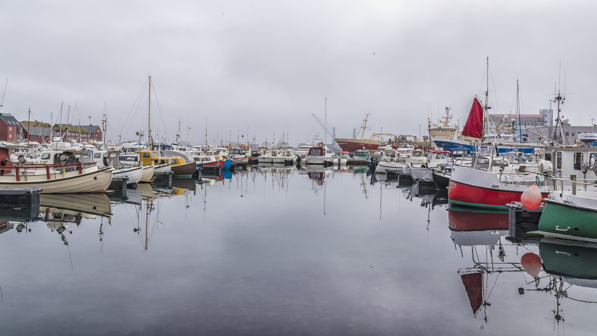 Nikon D5500 sample photo. Boats of tórshavn photography