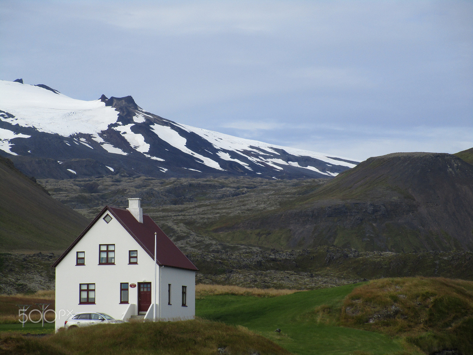 Canon PowerShot ELPH 150 IS (IXUS 155 / IXY 140) sample photo. Lonely house photography