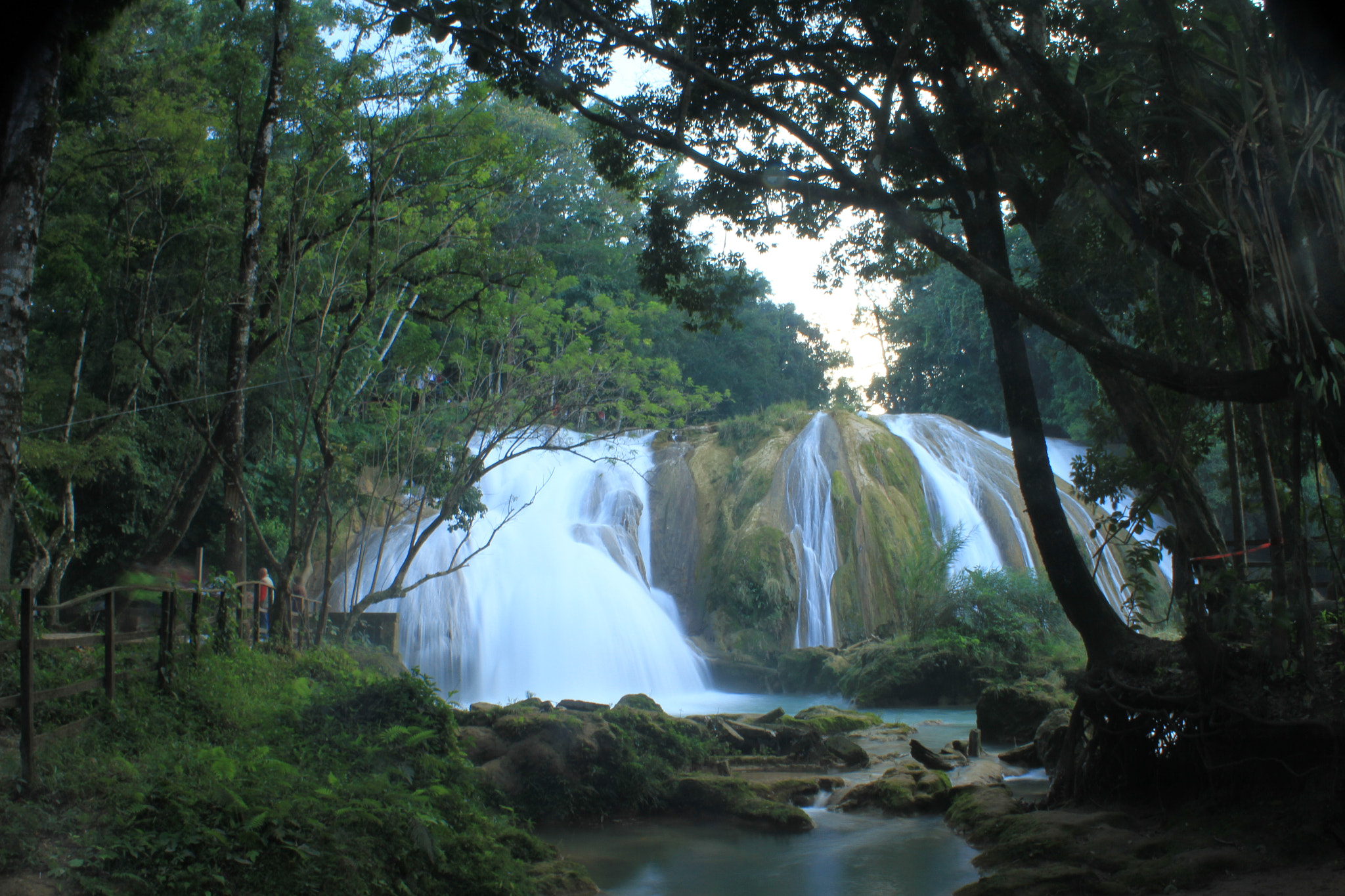 Canon EF 28-105mm f/3.5-4.5 USM sample photo. Cascadas de agua azul chiapas photography