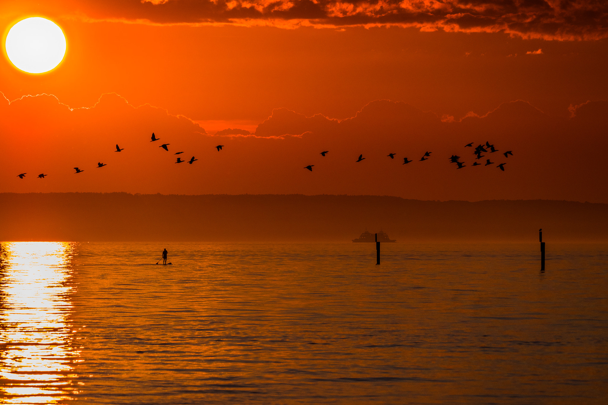 Panasonic Lumix DMC-GX8 + LEICA DG 100-400/F4.0-6.3 sample photo. Late summer lake photography