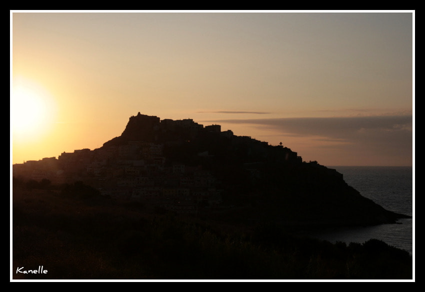 Canon EOS 400D (EOS Digital Rebel XTi / EOS Kiss Digital X) sample photo. Castelsardo photography