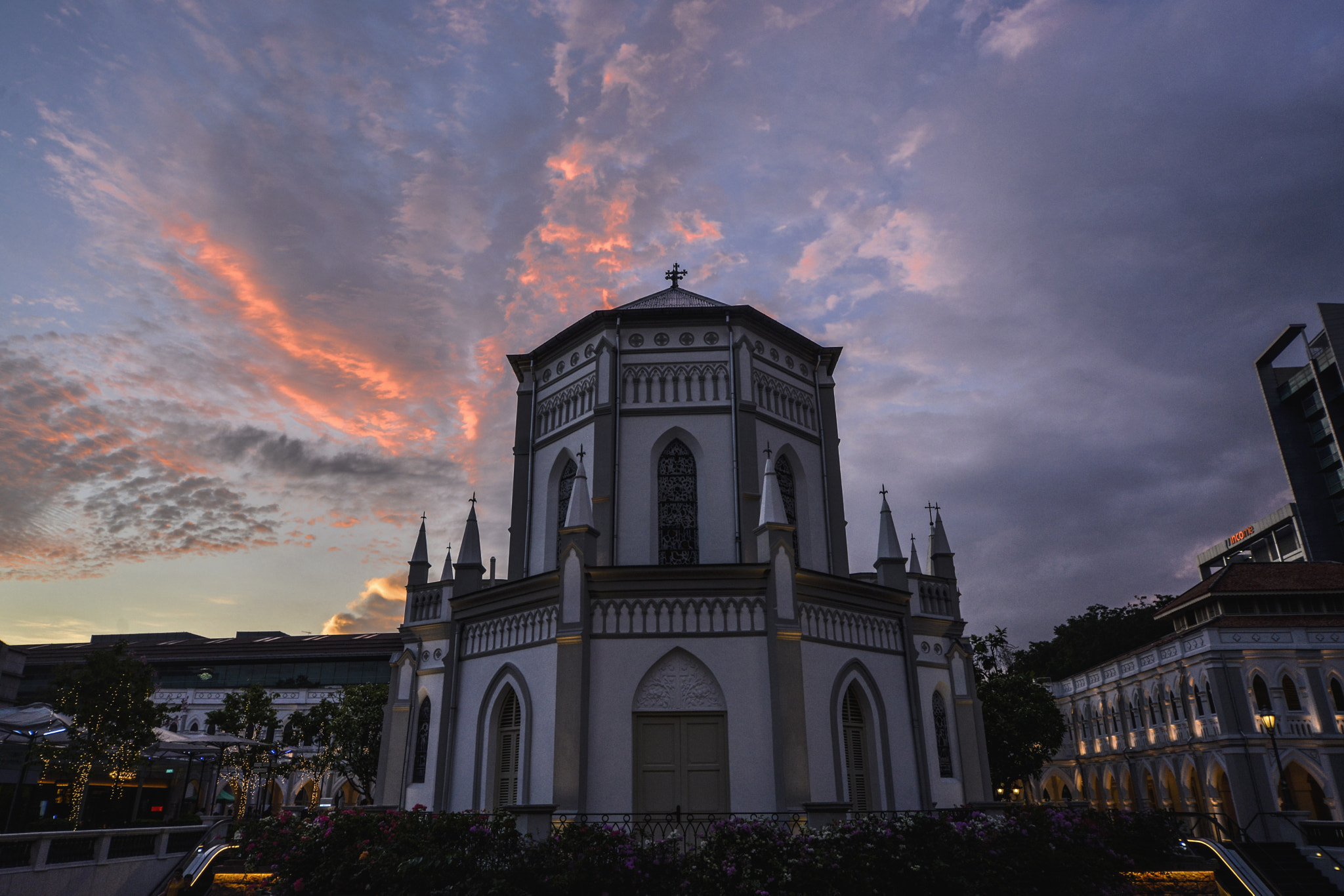 Sigma 12-24mm F4.5-5.6 EX DG Aspherical HSM sample photo. Church photography