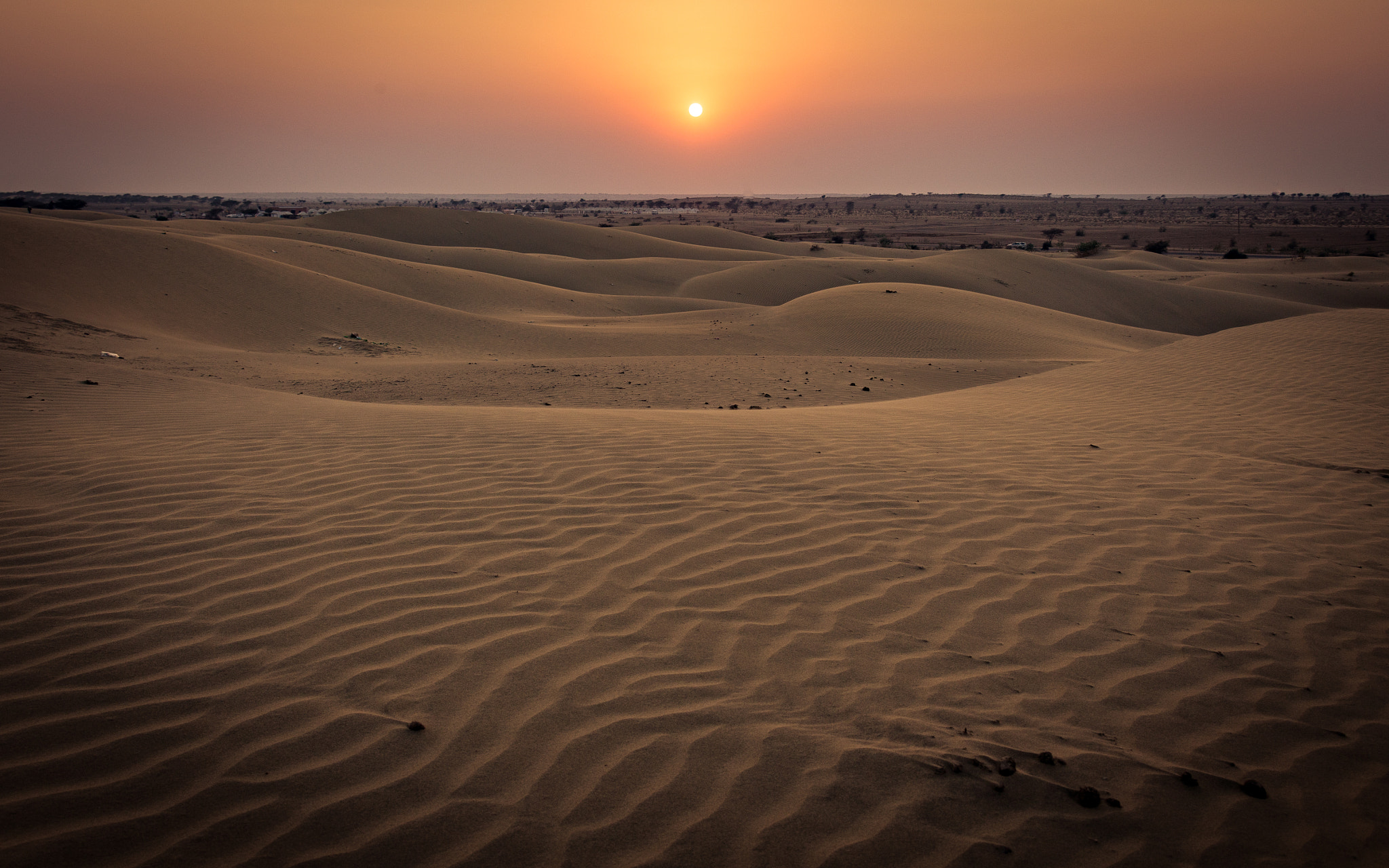 Canon EF 28-300mm F3.5-5.6L IS USM sample photo. Sunset in the desert photography