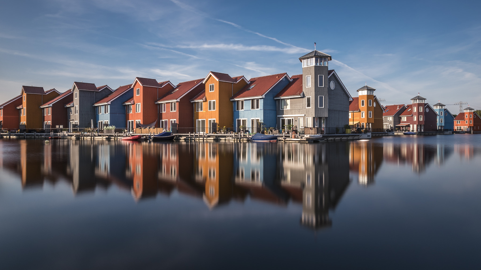 Nikon D5500 + Tamron SP AF 10-24mm F3.5-4.5 Di II LD Aspherical (IF) sample photo. Reitdiephaven photography