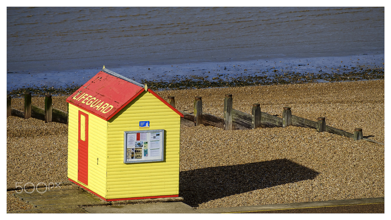 Fujifilm X-E1 + Fujifilm XC 50-230mm F4.5-6.7 OIS sample photo. Lifeguard hut tankerton kent photography