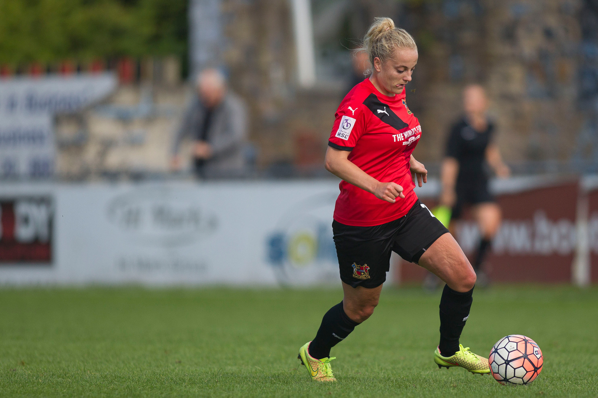 Canon EF 400mm f/2.8L sample photo. Sheffield fc ladies vs london bees, fa women's super league fa wsl2, football, the coach and... photography