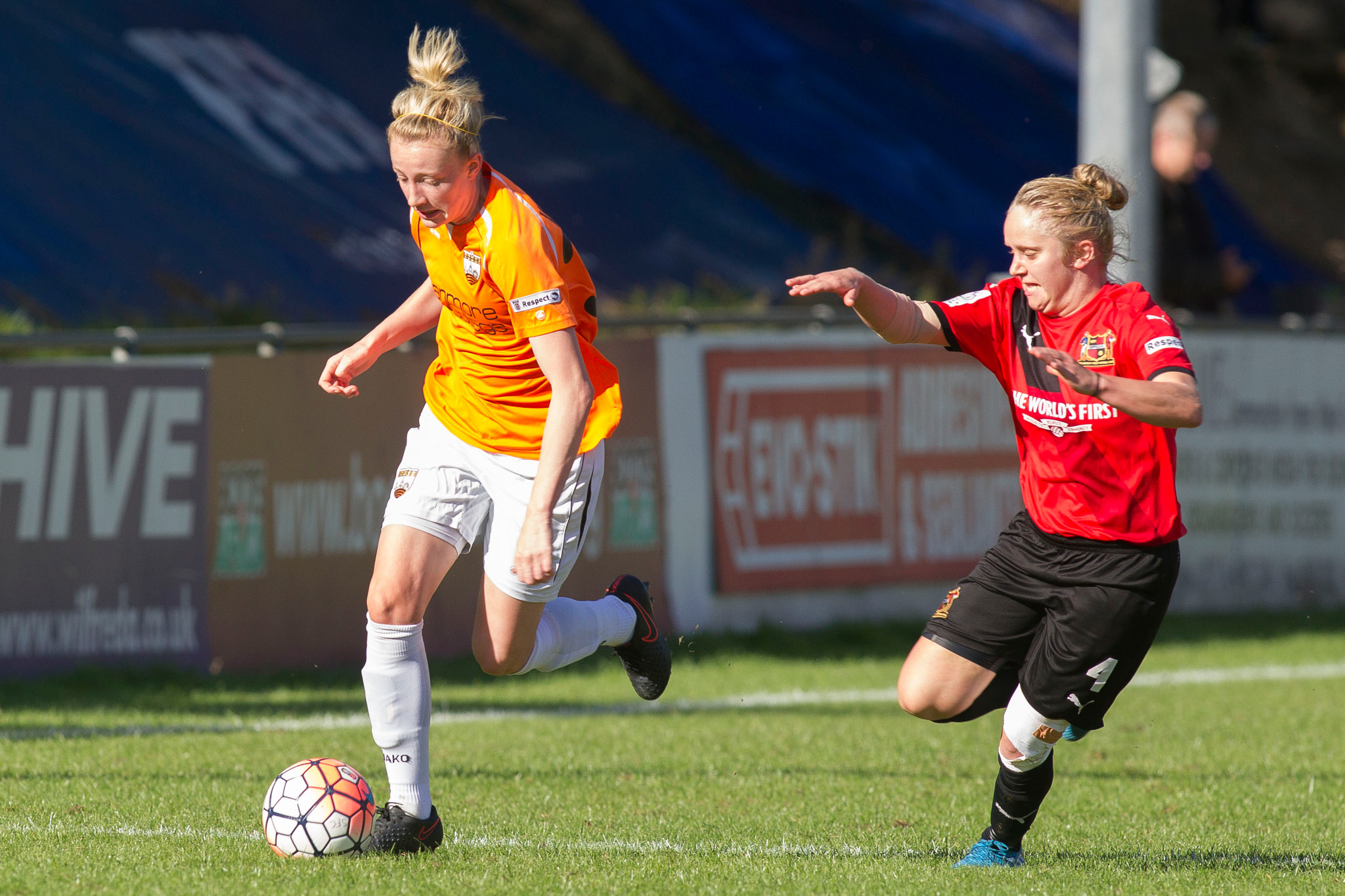 Canon EF 400mm f/2.8L sample photo. Sheffield fc ladies vs london bees, fa women's super league fa wsl2, football, the coach and... photography