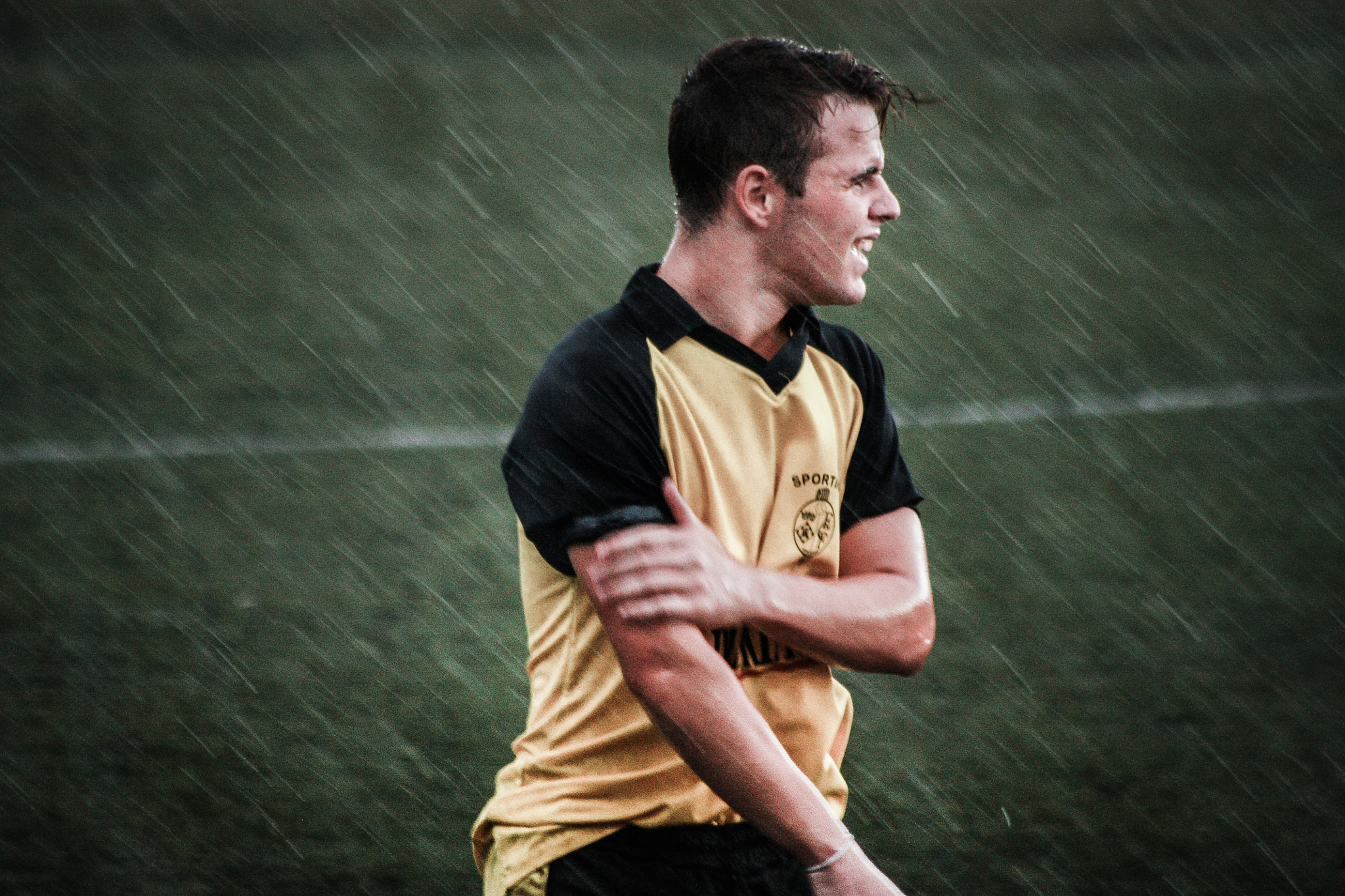 Sigma 70-300mm F4-5.6 APO DG Macro sample photo. Crazy about football photography