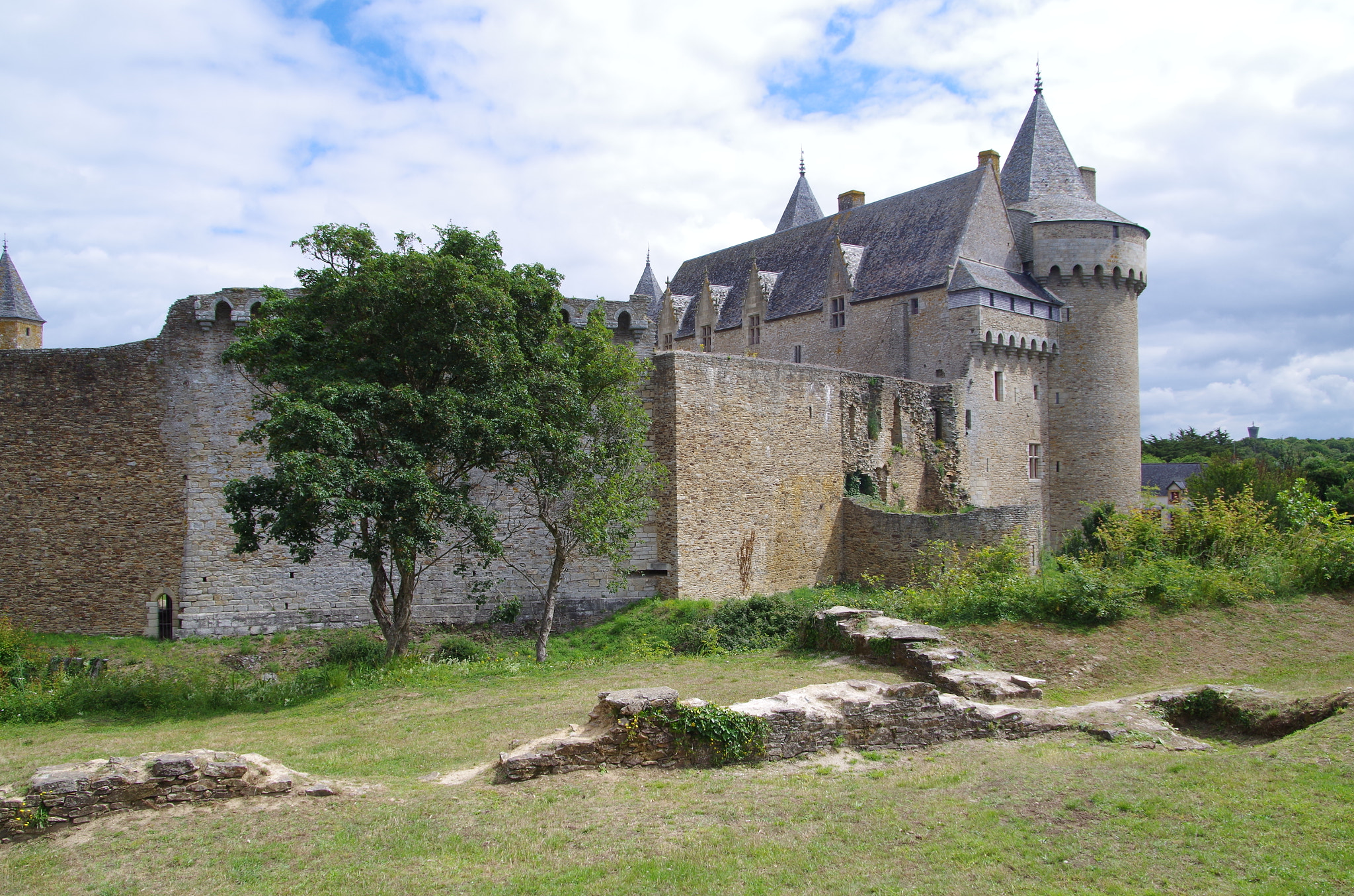 Pentax K-30 sample photo. Ancient castle photography