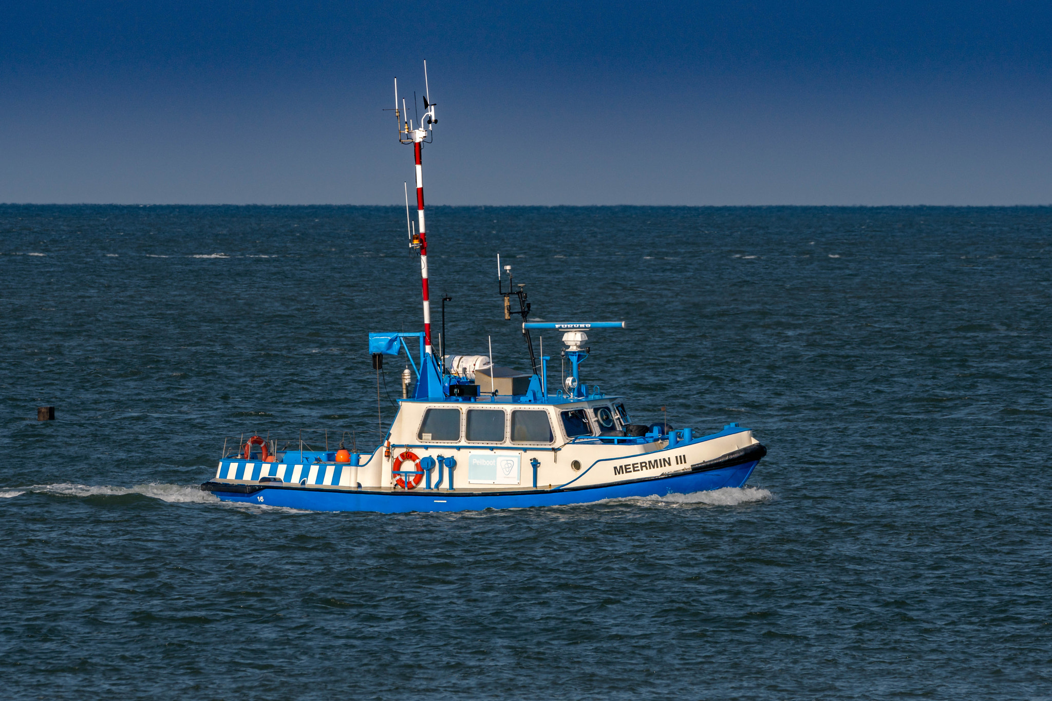150-600mm F5-6.3 DG OS HSM | Contemporary 015 sample photo. Peilboot.jpg photography