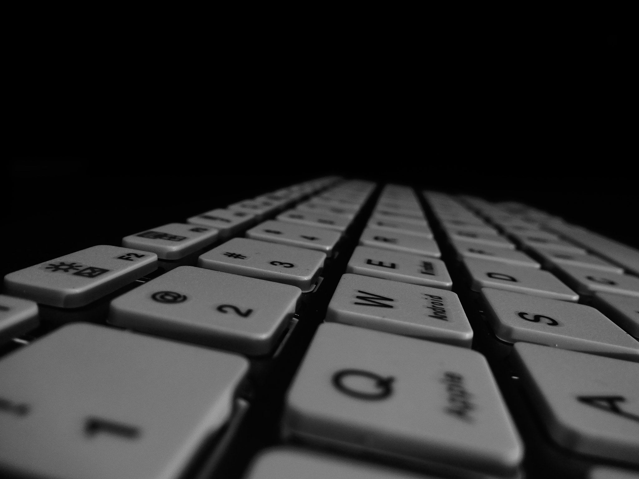 Sony Cyber-shot DSC-WX220 sample photo. Closeup keyboard photography