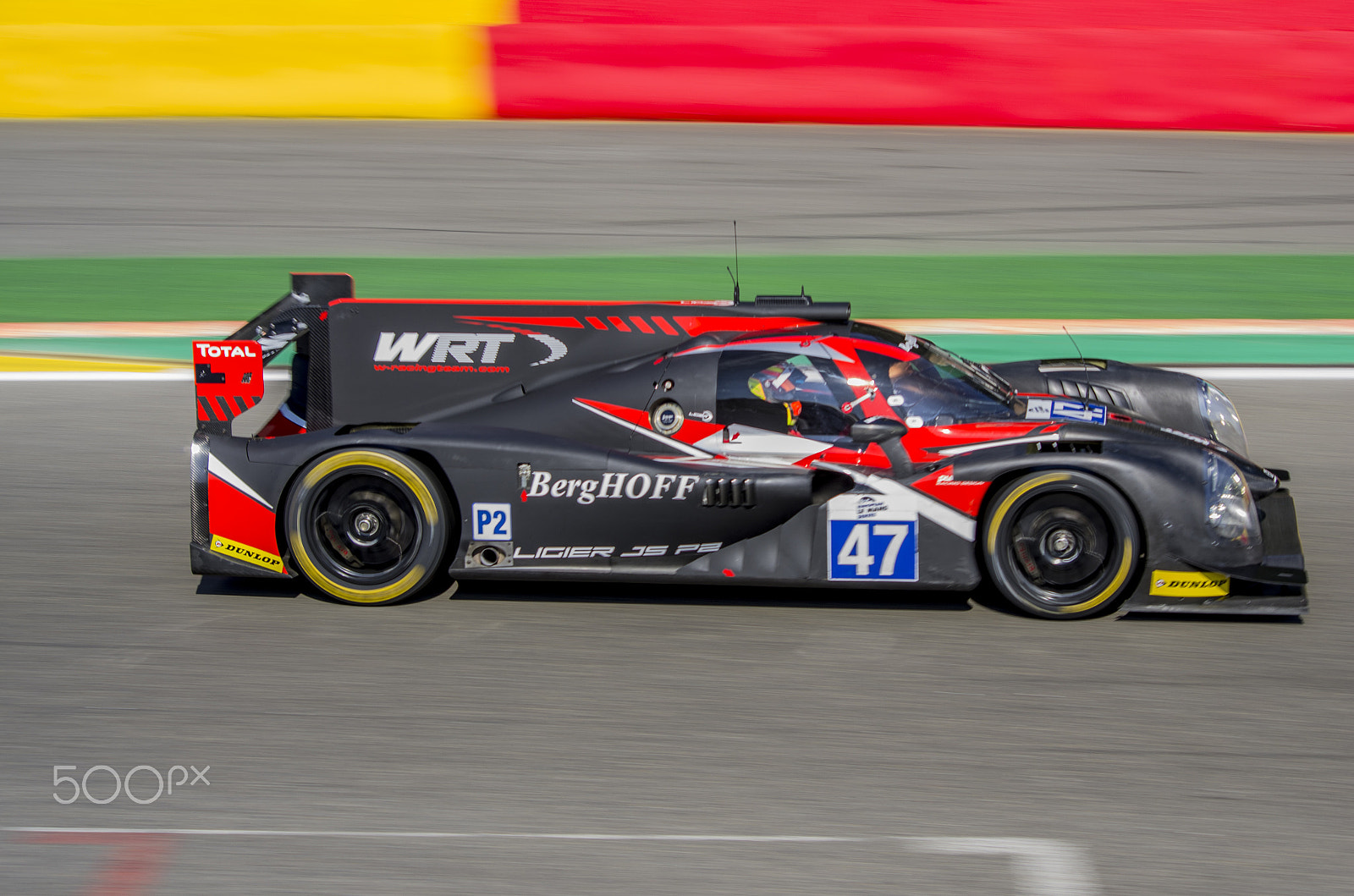 Pentax smc DA 55-300mm F4.0-5.8 ED sample photo. Race photography