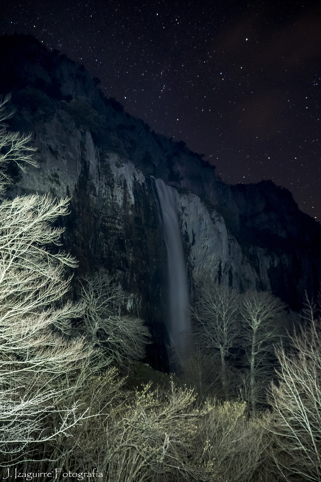 Olympus OM-D E-M1 sample photo. Cascada de cailagua photography