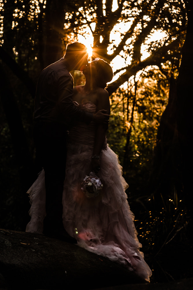 Canon EOS-1D Mark IV + Canon EF 70-200mm F2.8L USM sample photo. Sunset silhouette wedding photography