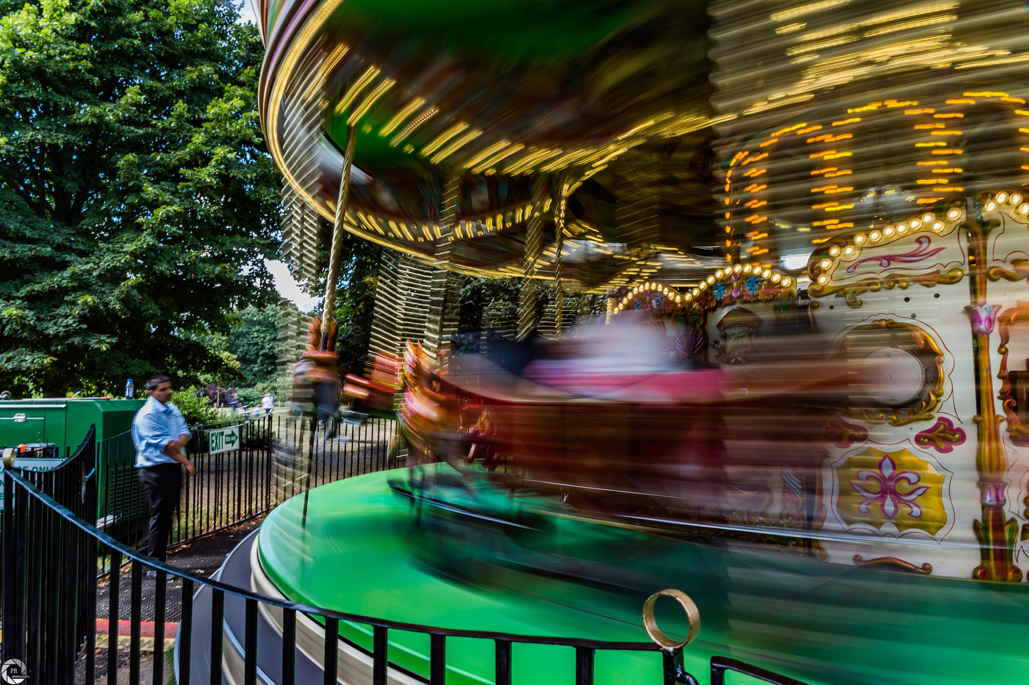 Sigma 24-70mm F2.8 EX DG HSM sample photo. The fast pace london photography